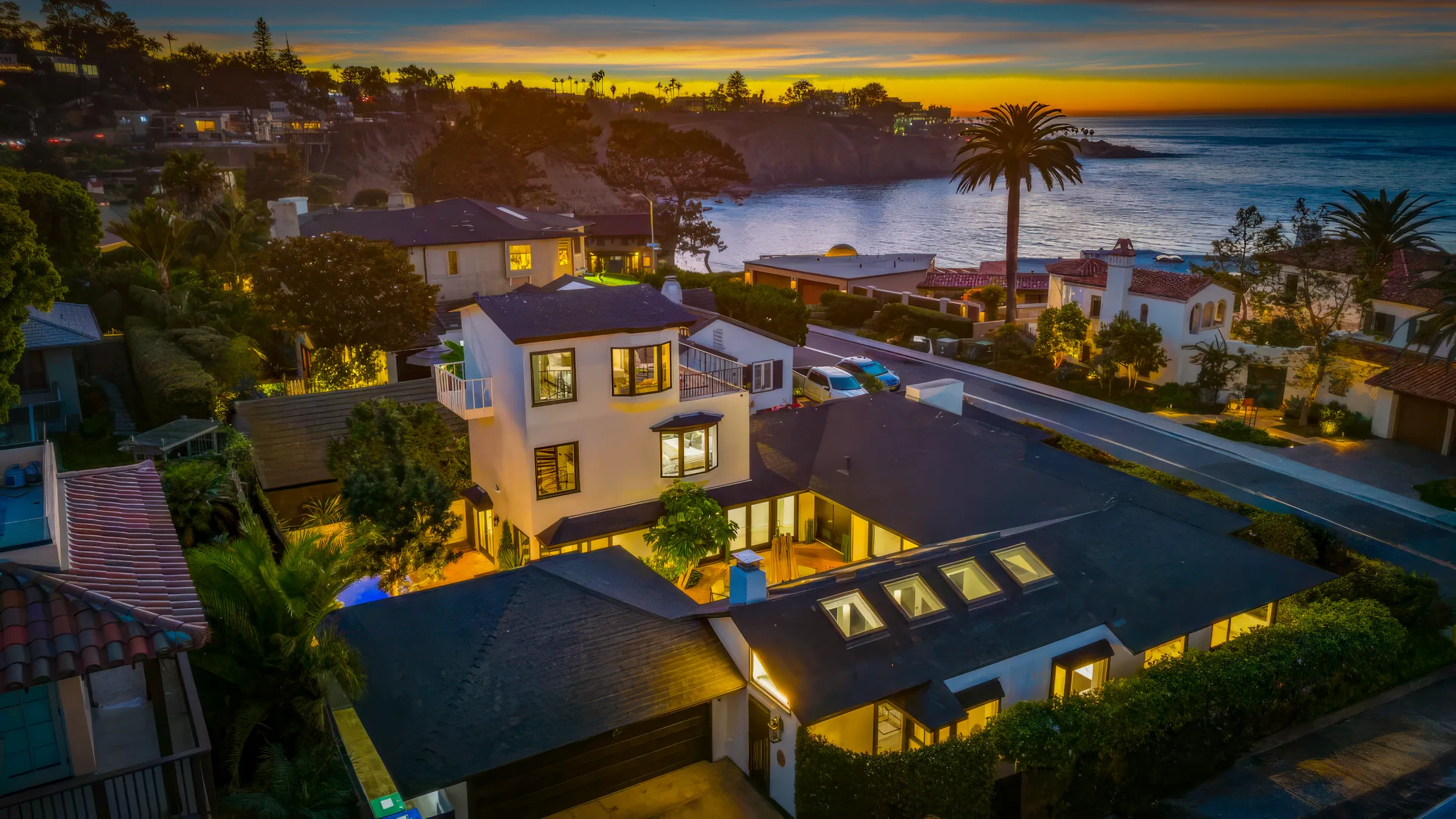 Wander San Diego Glow