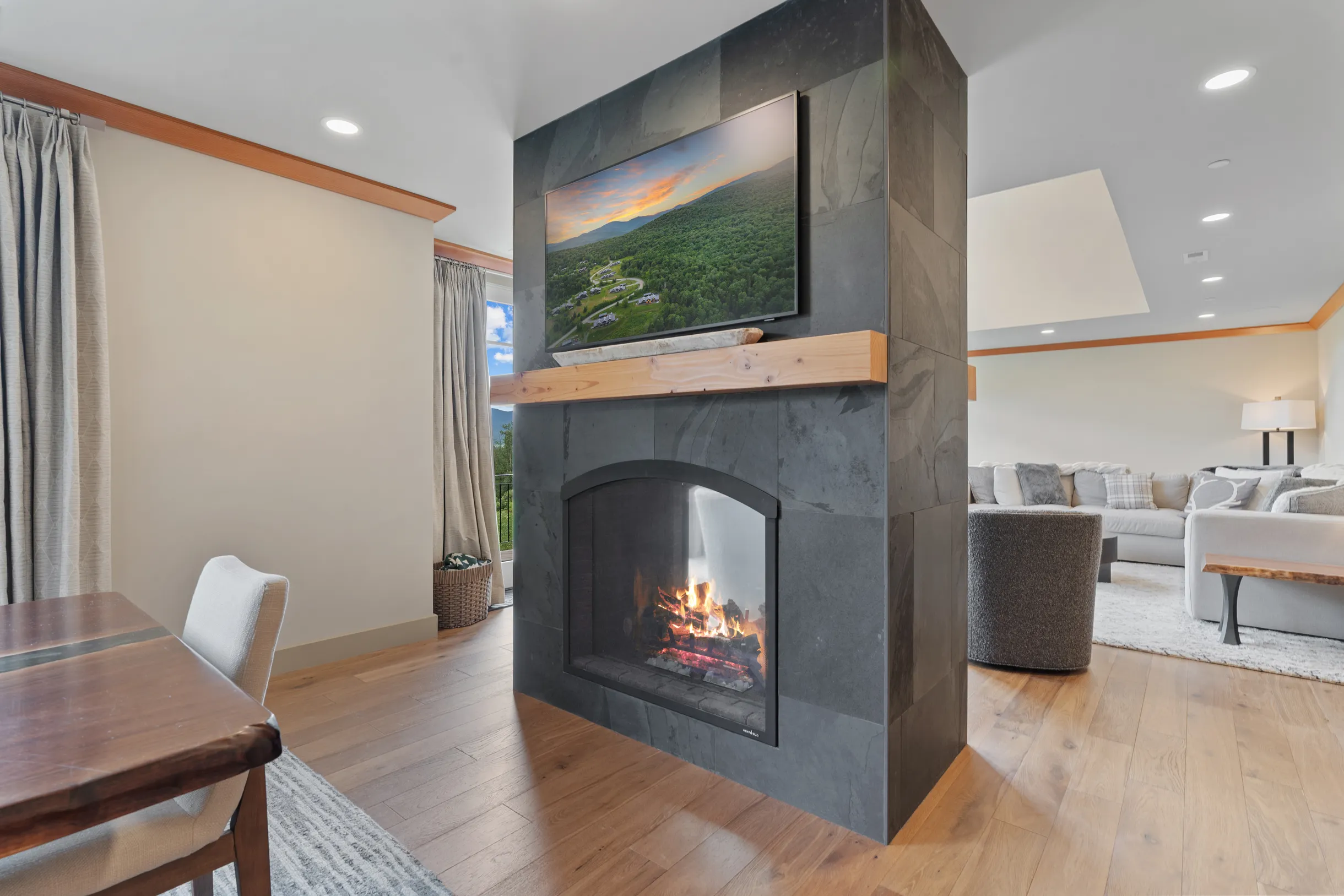 Wander Stowe Mountain #44