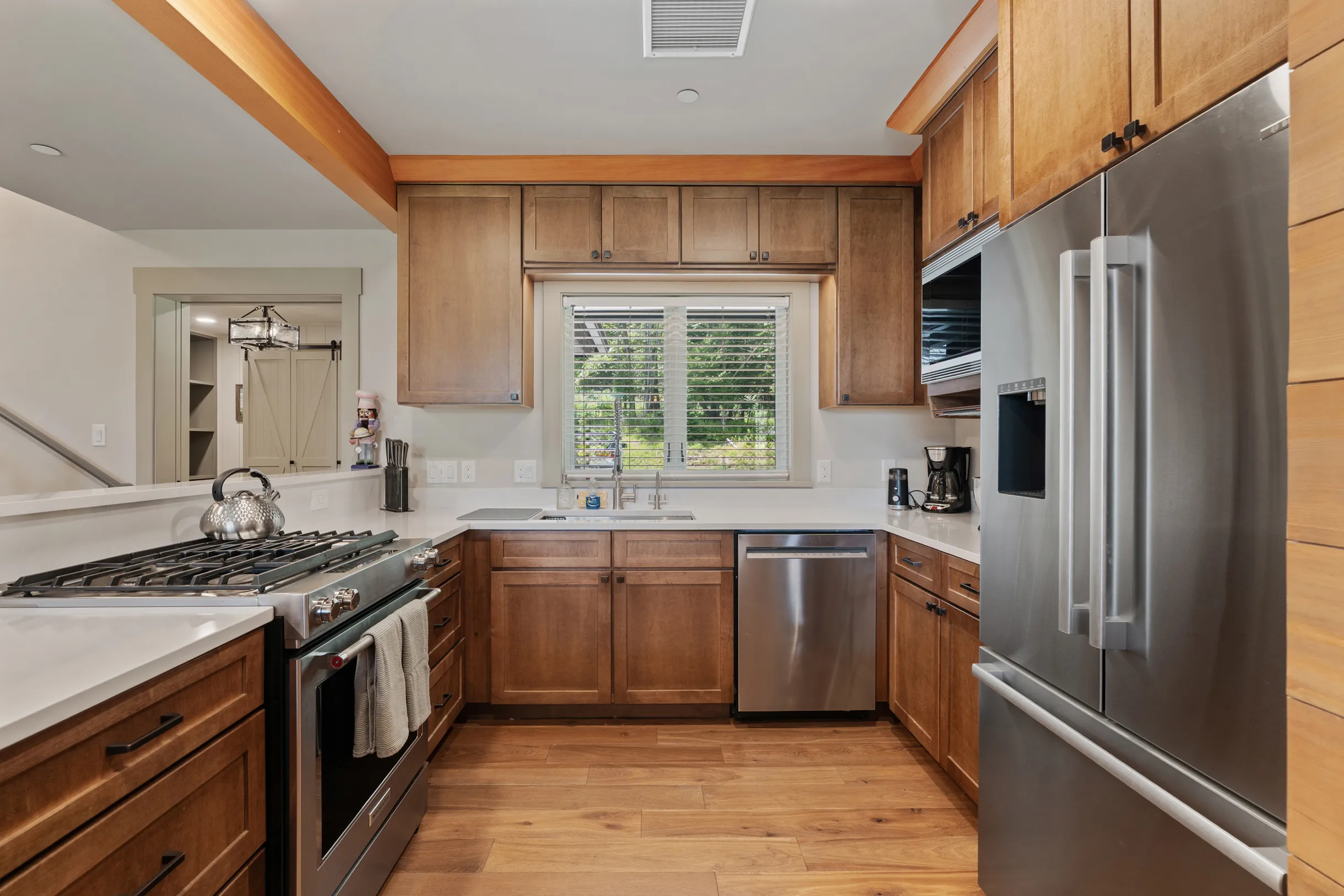 Wander Stowe Mountain #26