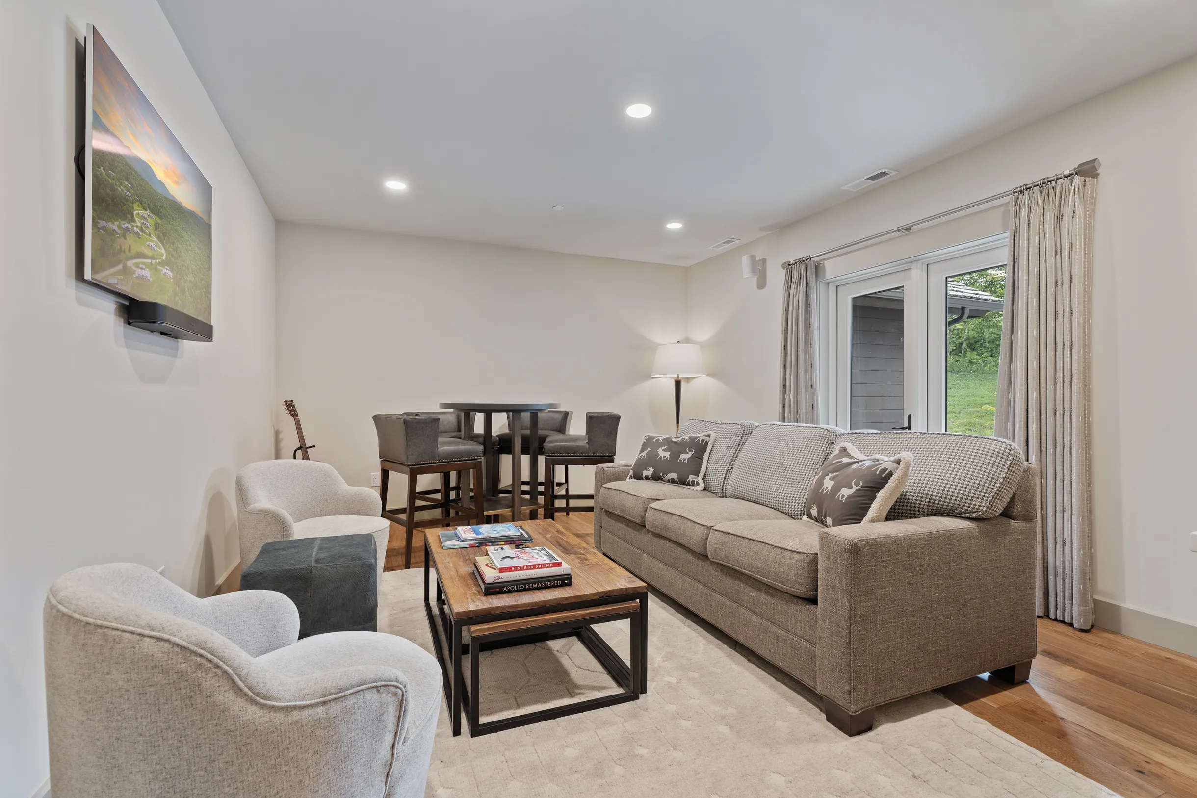 Wander Stowe Mountain #8