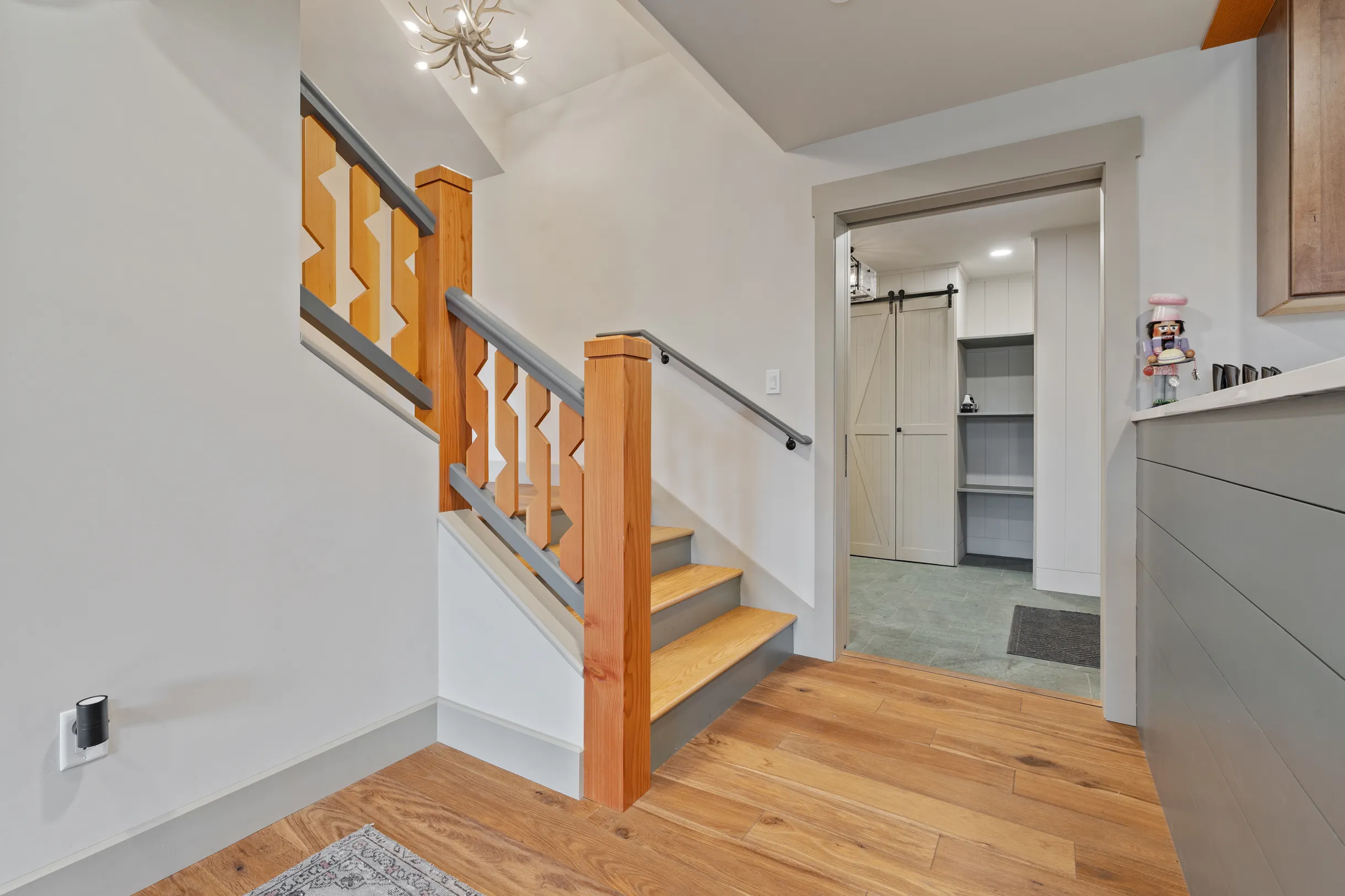 Wander Stowe Mountain #11