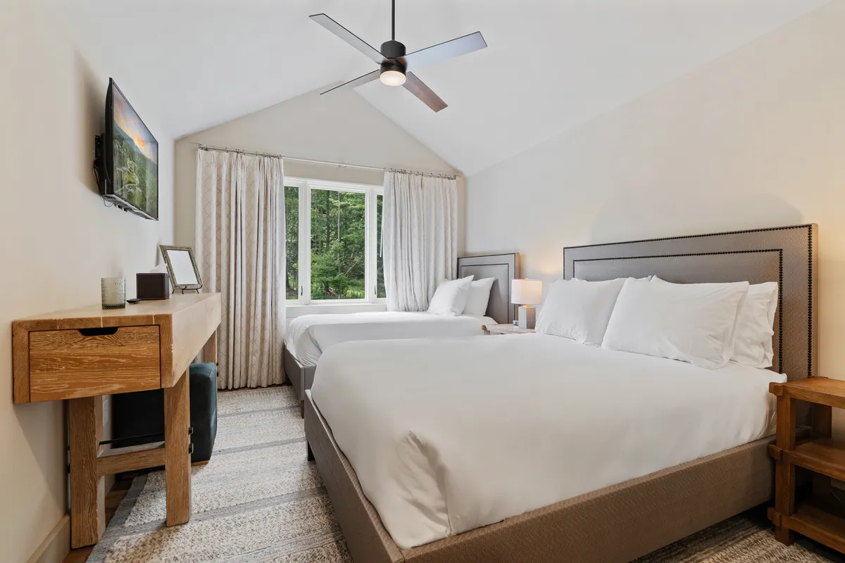 Bedroom 3 image