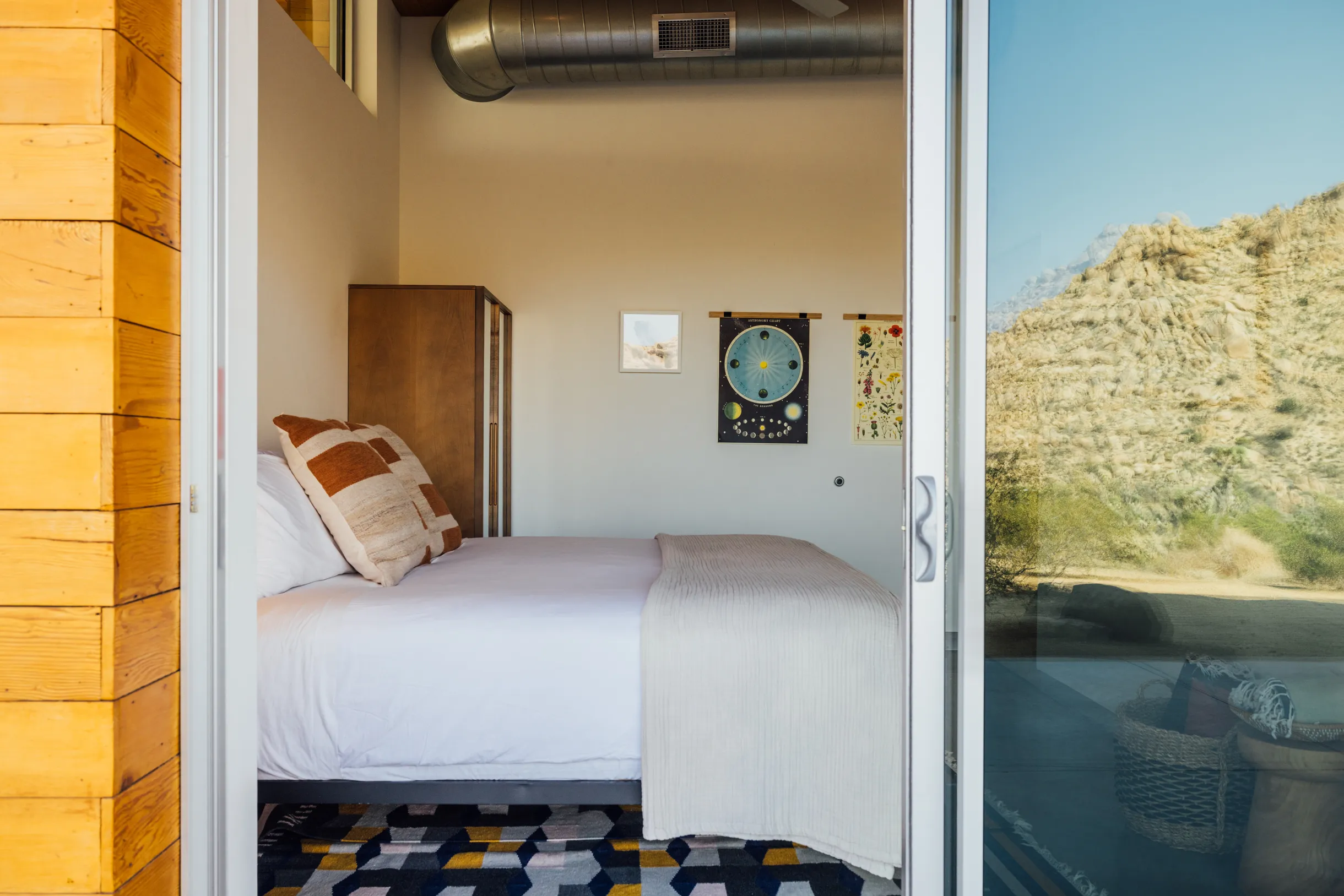 Wander Pioneertown Boulders #21