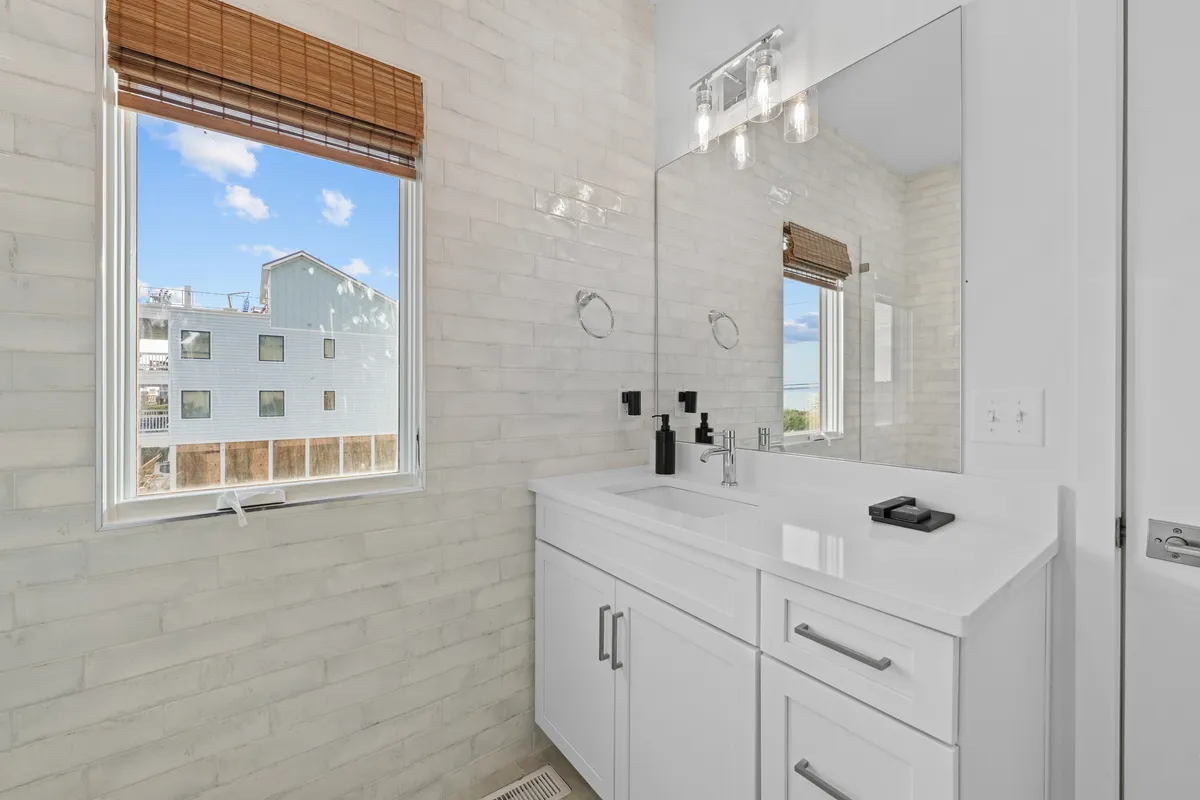 Wander North Topsail Beach