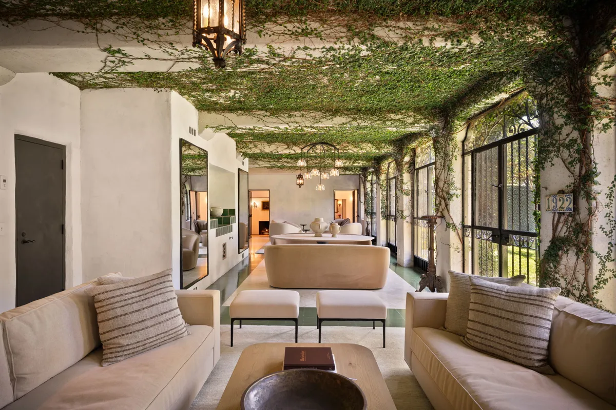 Wander Montecito Estate #64