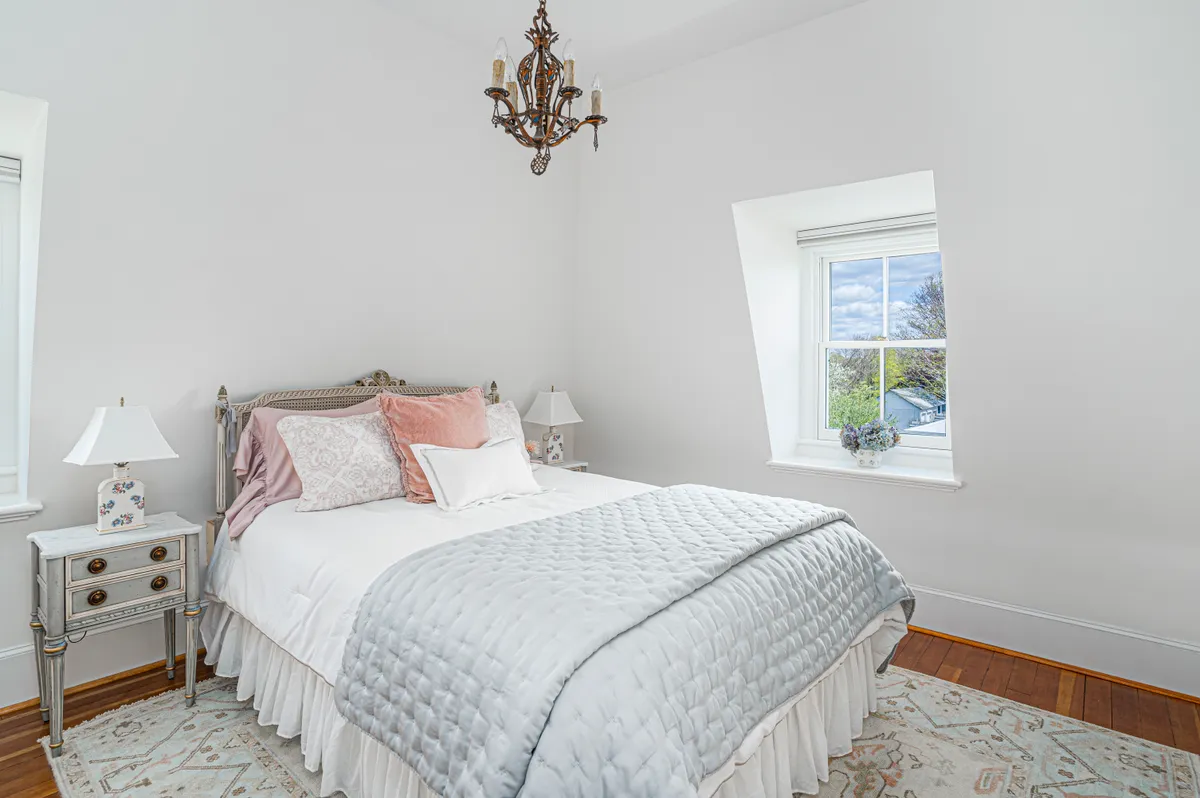 Bedroom 4 image