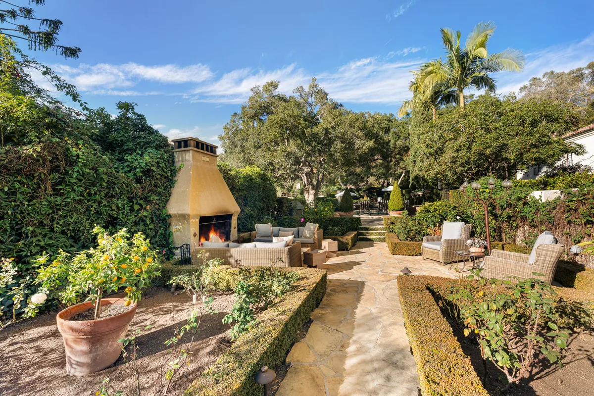 Wander Montecito Estate #59