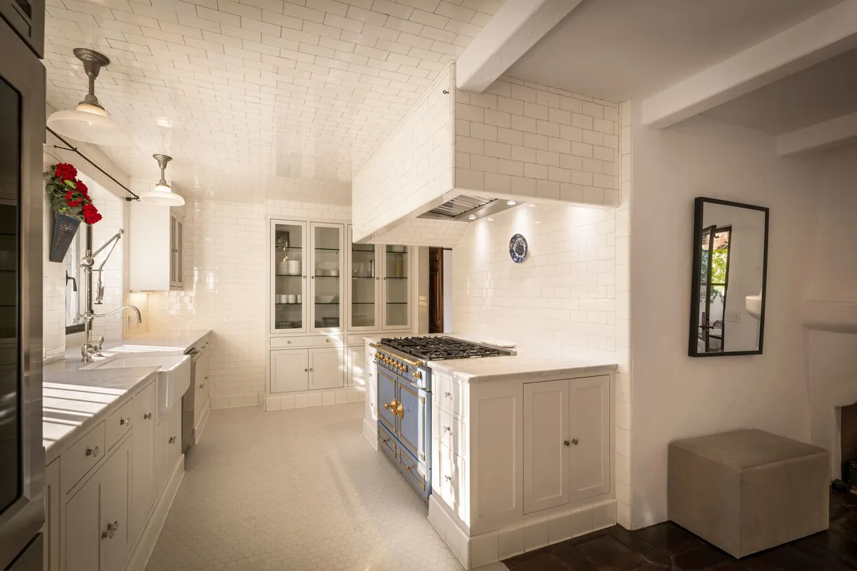 Wander Montecito Estate #23