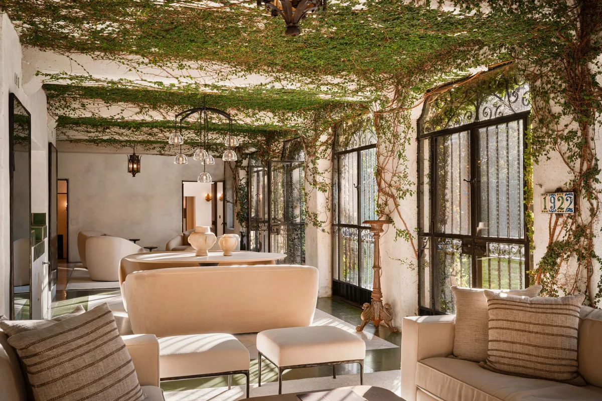 Wander Montecito Estate #94