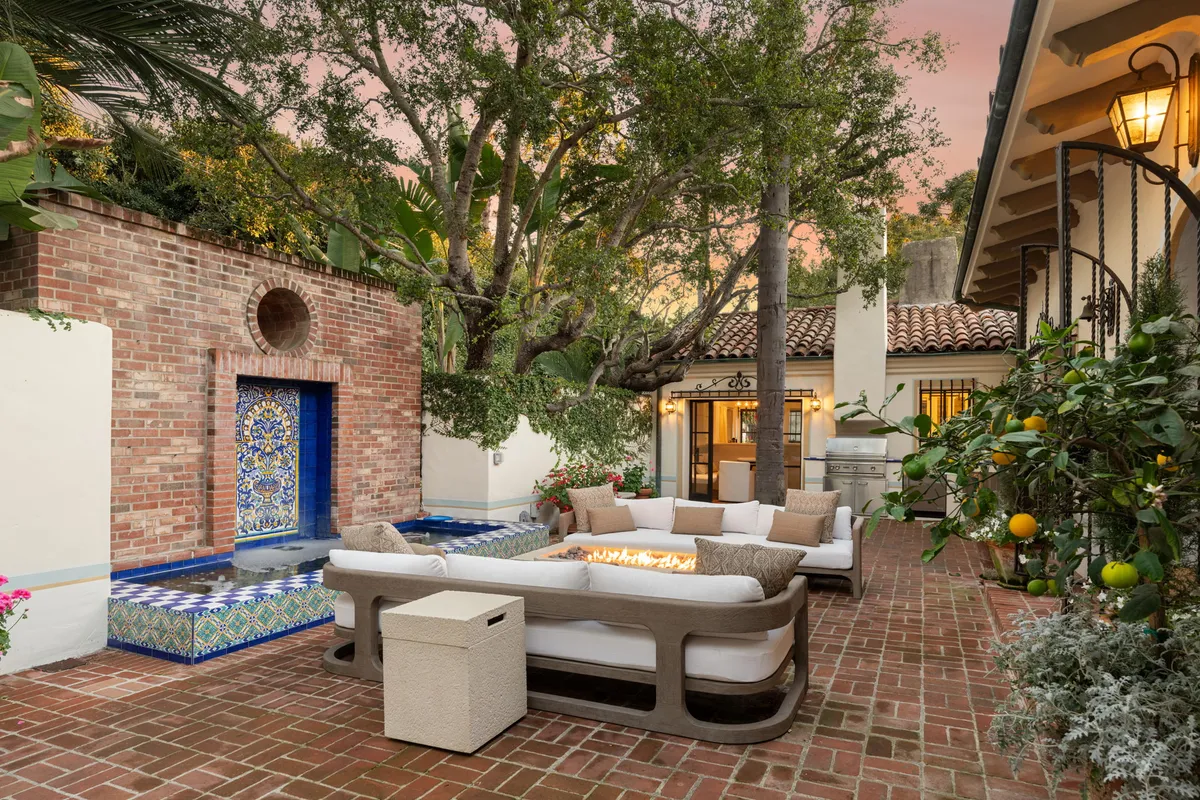 Wander Montecito Estate #44