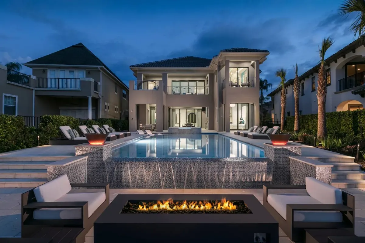 Wander Orlando Modern