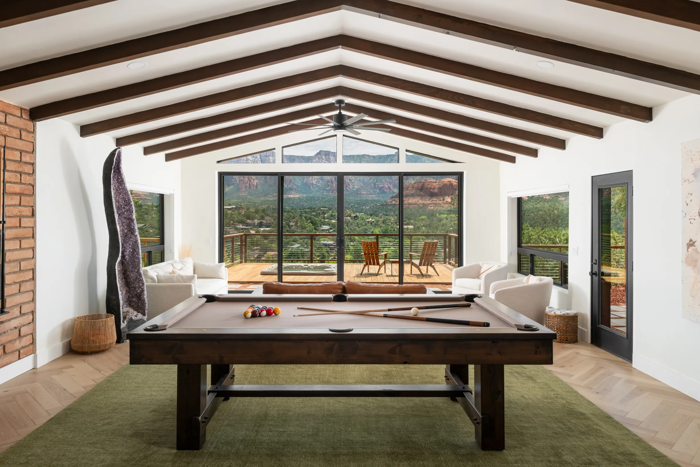 Cliffside Retreat, Hot Tub, Yoga, Views, River #65