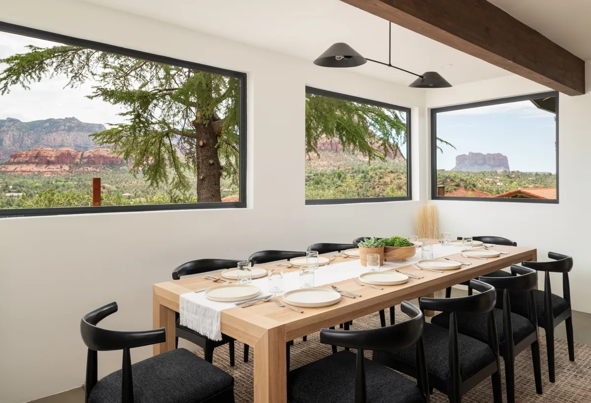 Wander Sedona Cliffside