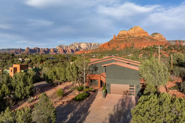 Wander Sedona Shadows #4