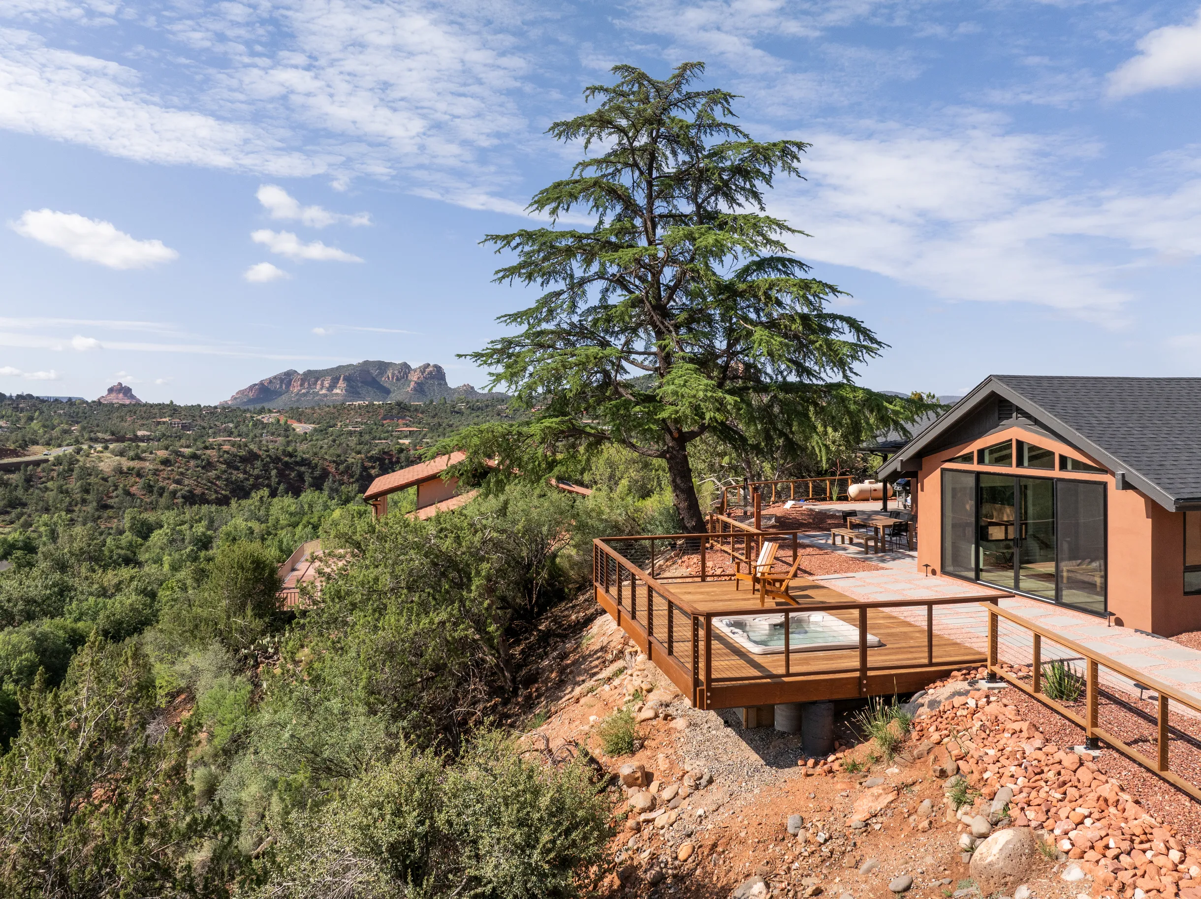 Cliffside Retreat, Hot Tub, Yoga, Views, River #79