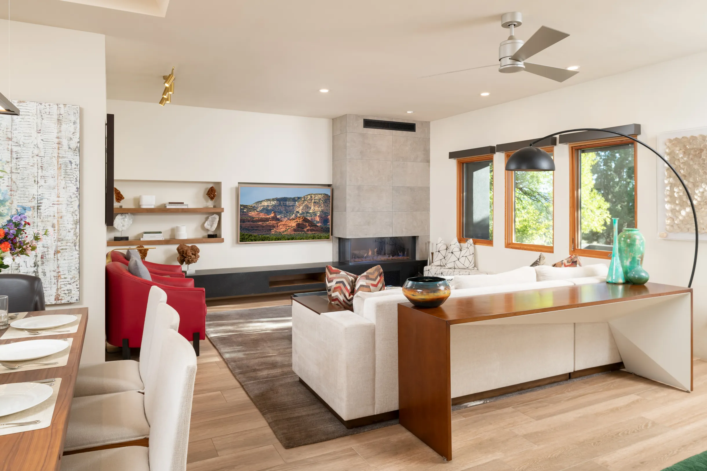 Red Rock Luxe Villa: Pool, Spa, Views, Private Courtyard #17