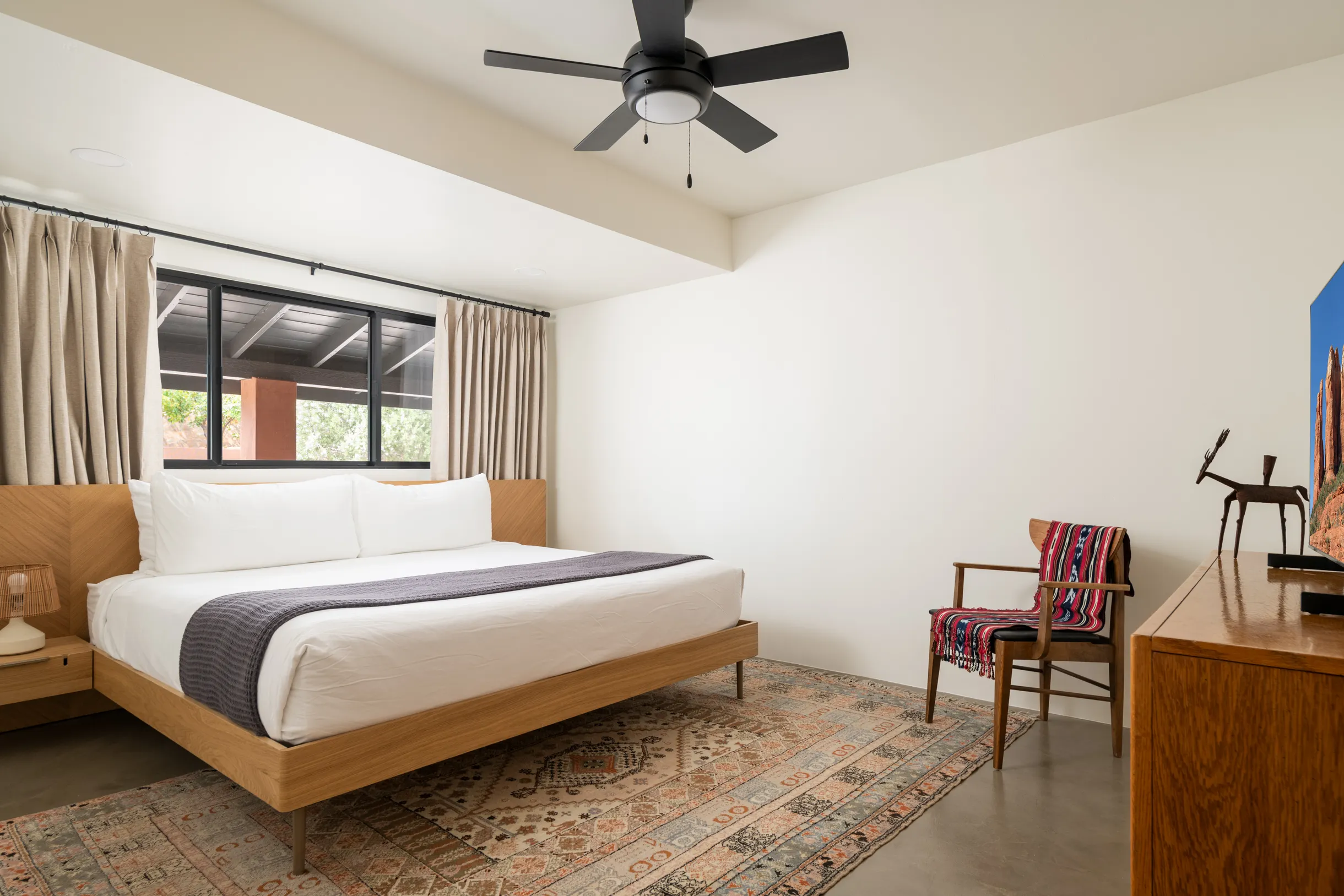 Cliffside Retreat, Hot Tub, Yoga, Views, River #26