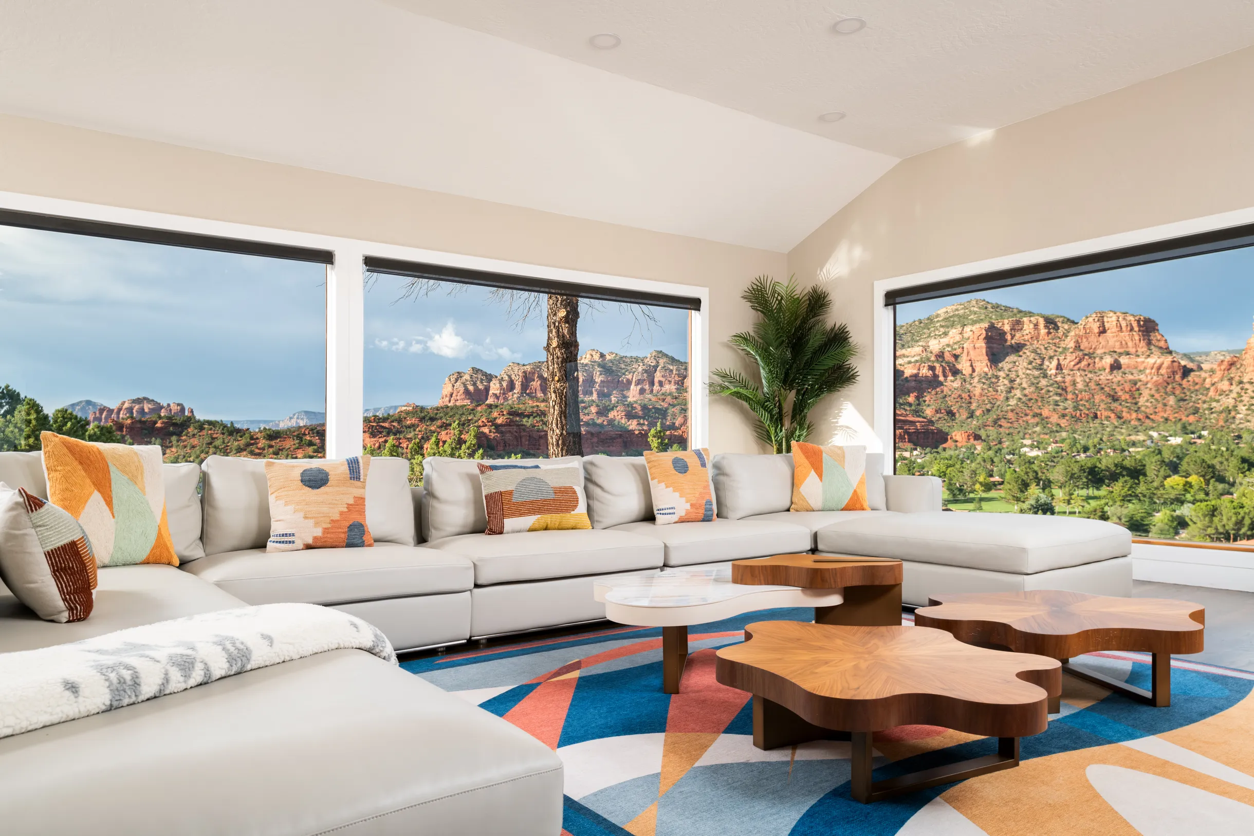 Ravens Rock Retreat: Clifftop Estate w/ 360 Views #20