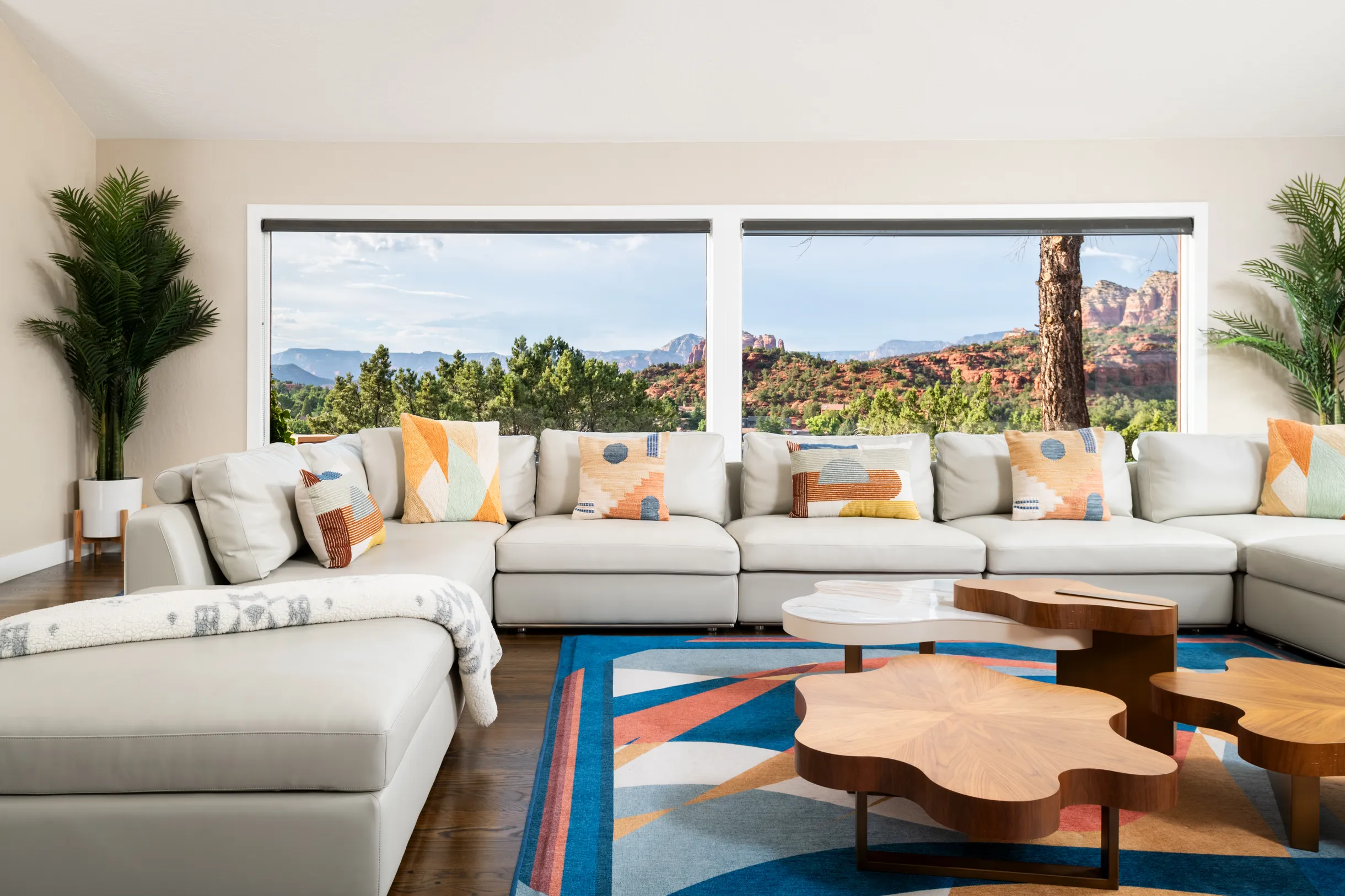 Ravens Rock Retreat: Clifftop Estate w/ 360 Views #41