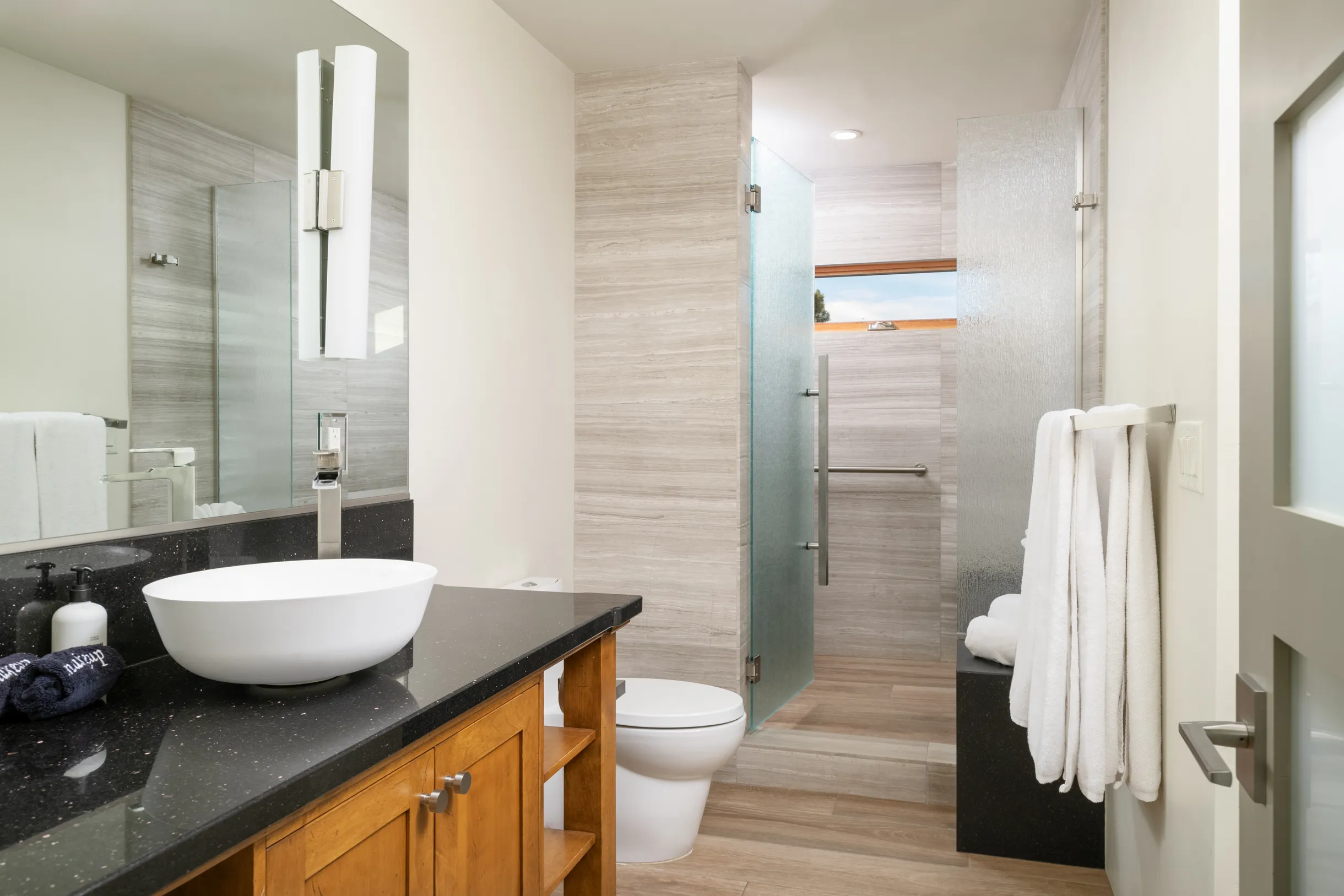 Red Rock Luxe Villa: Pool, Spa, Views, Private Courtyard #13