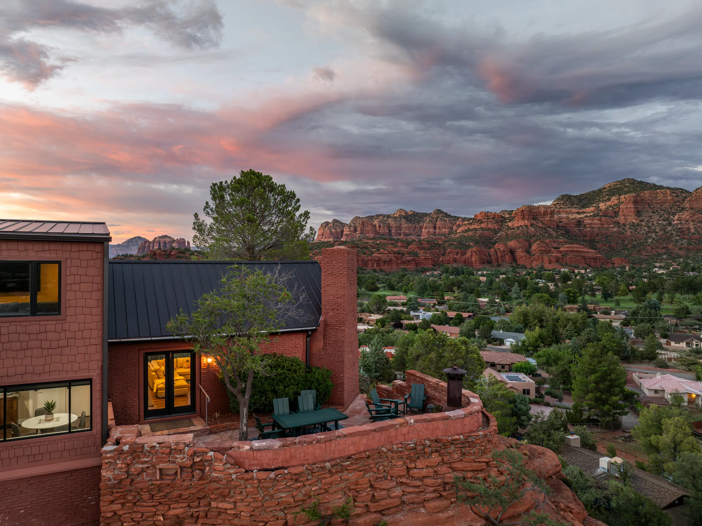 Ravens Rock Retreat: Clifftop Estate w/ 360 Views #32