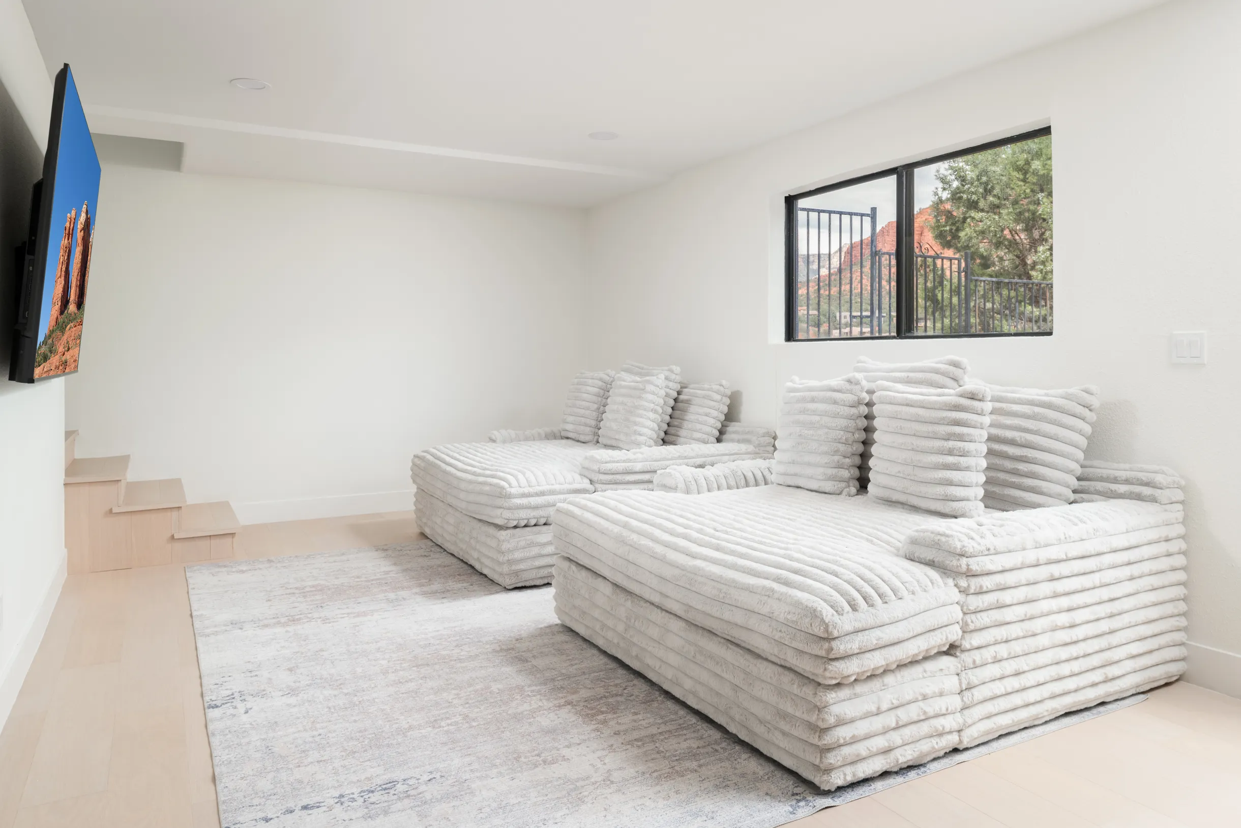 Luxe 2-Acre Oasis: Pool, Spa, Views, Firepit #22