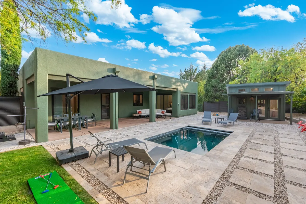 Emerald Escape | Heated Pool, Sauna, Spa, Views #120