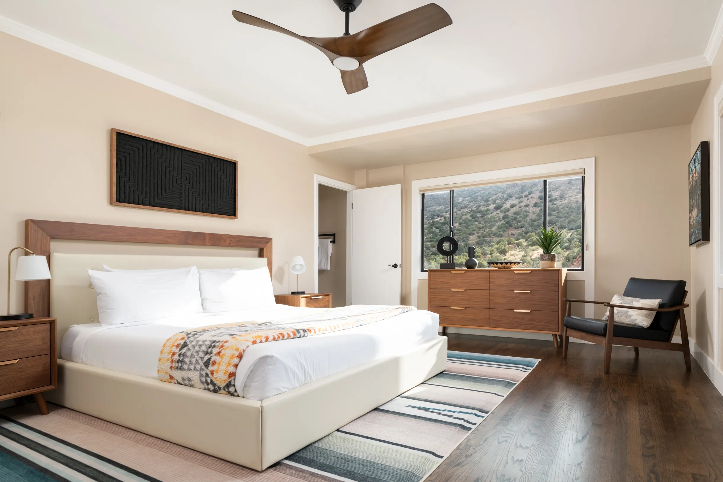 Ravens Rock Retreat: Clifftop Estate w/ 360 Views #9