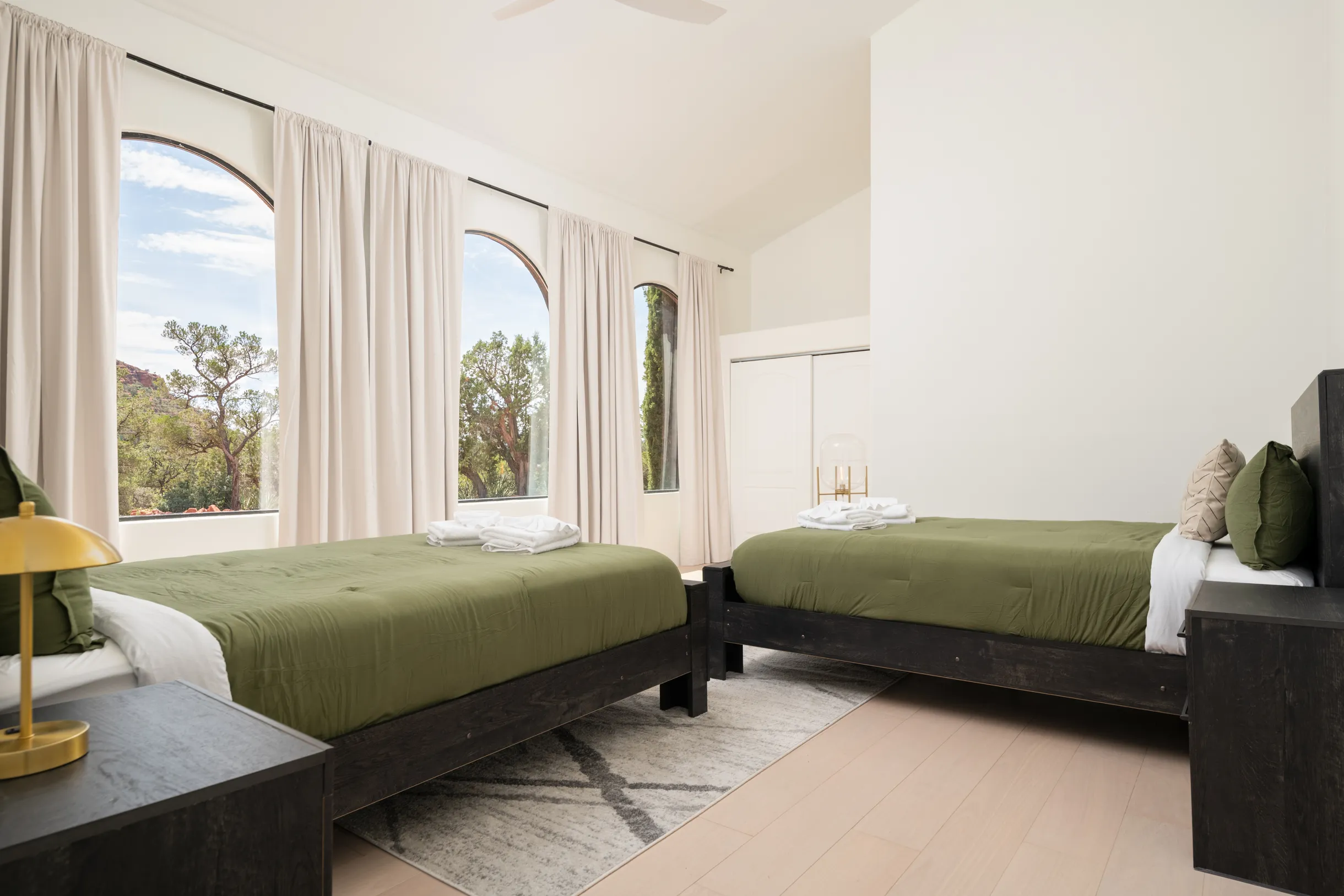 Luxe 2-Acre Oasis: Pool, Spa, Views, Firepit #27