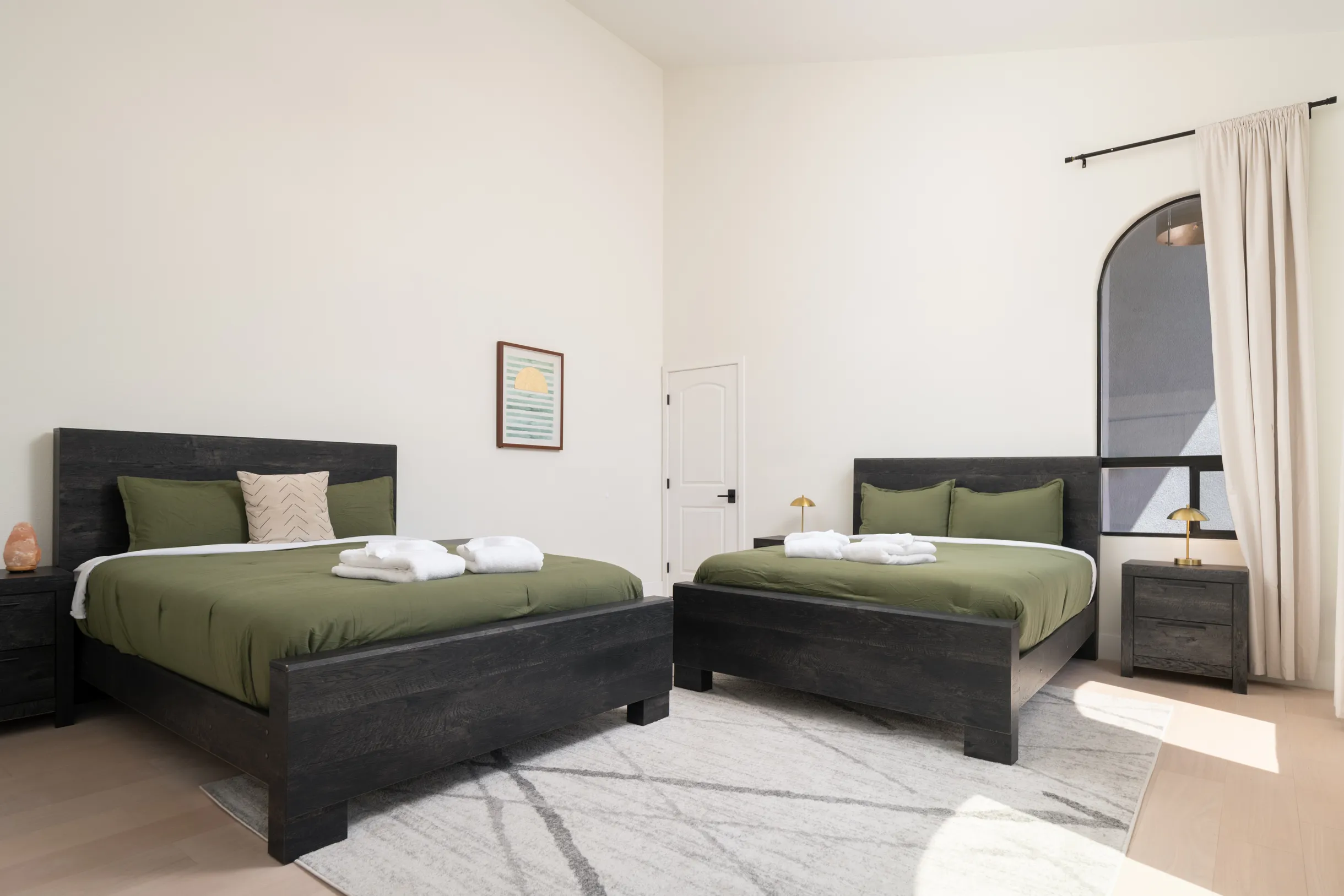 Luxe 2-Acre Oasis: Pool, Spa, Views, Firepit #12