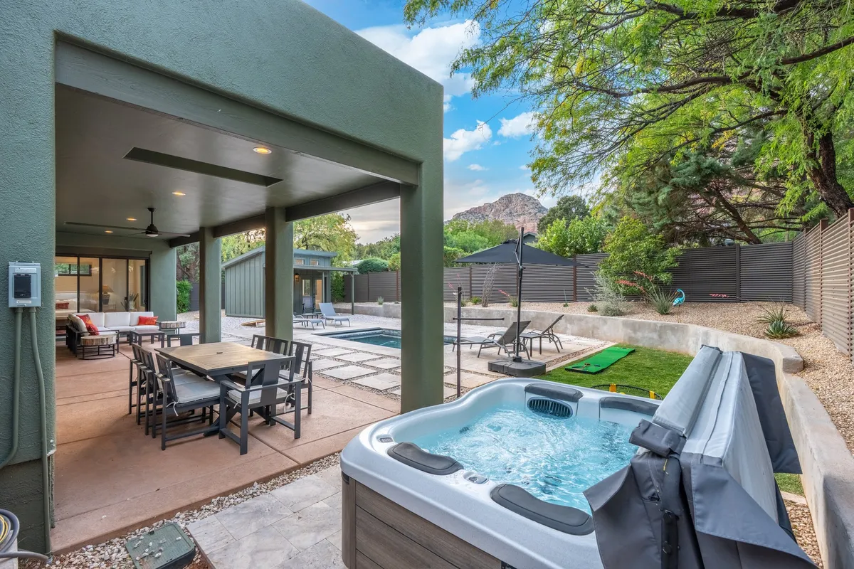 Emerald Escape | Heated Pool, Sauna, Spa, Views #63