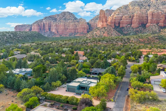 Wander Sedona Emerald