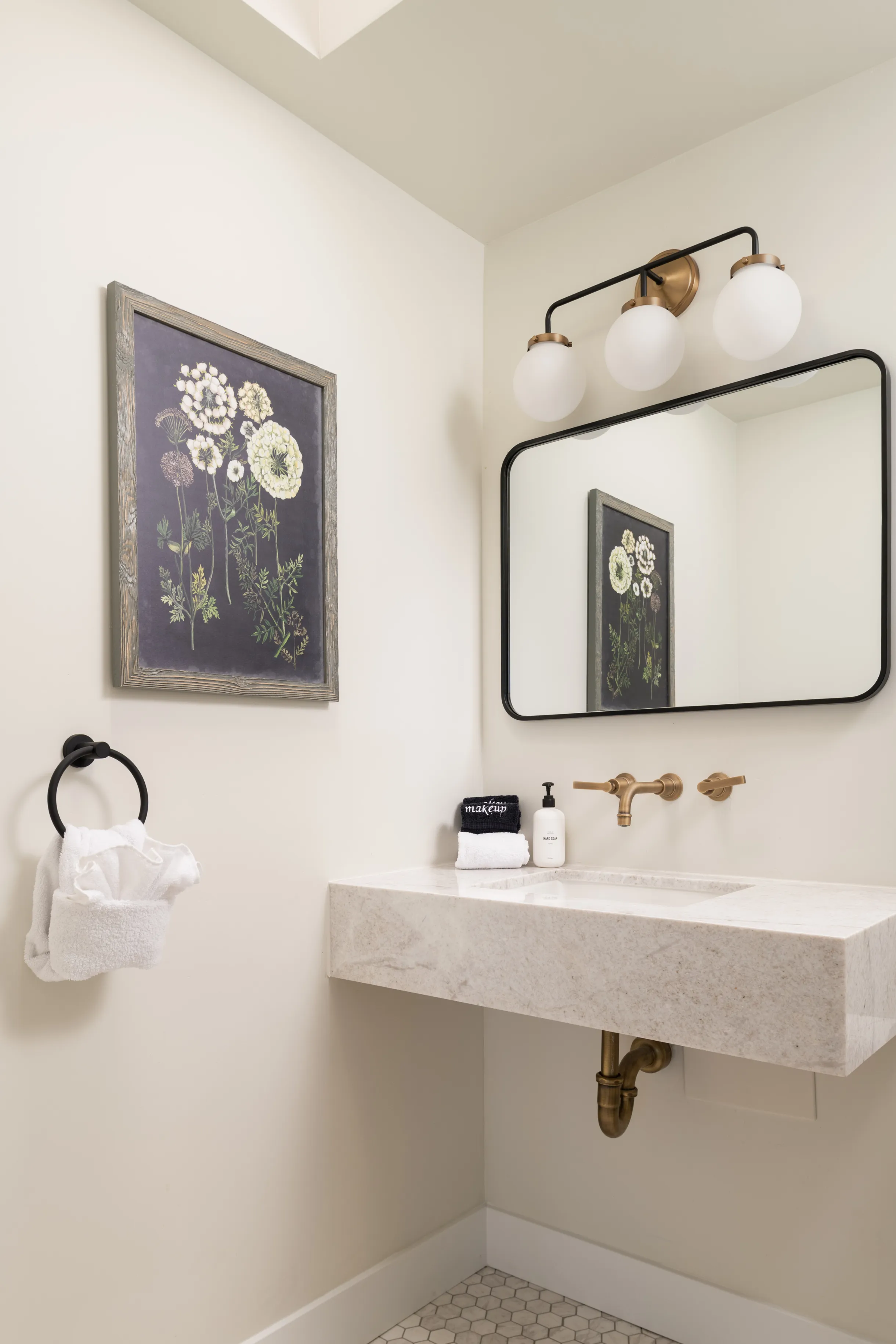 Quail Ridge - Heated Pool & Spa, View Deck, Games #35