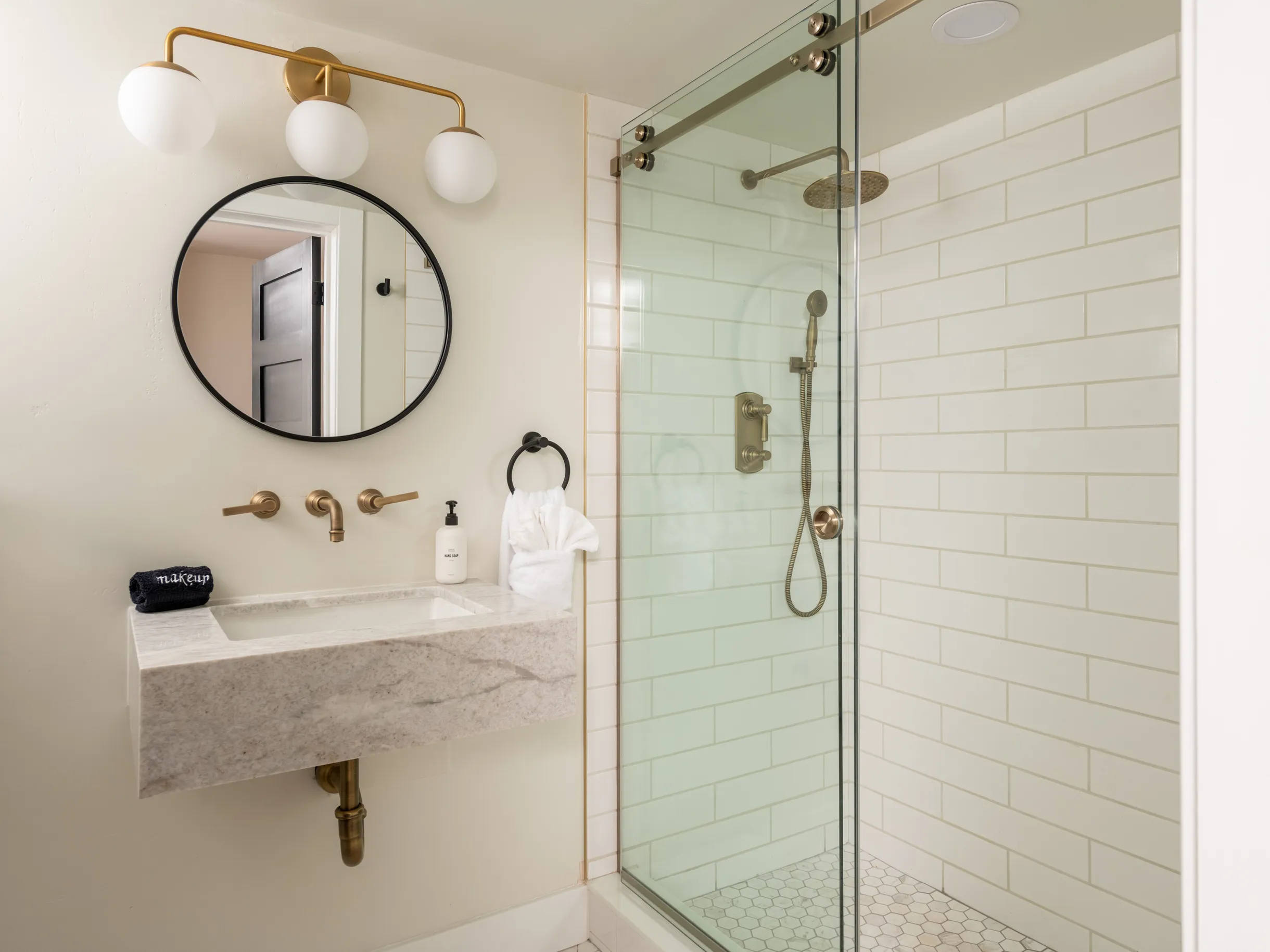 Quail Ridge - Heated Pool & Spa, View Deck, Games #16