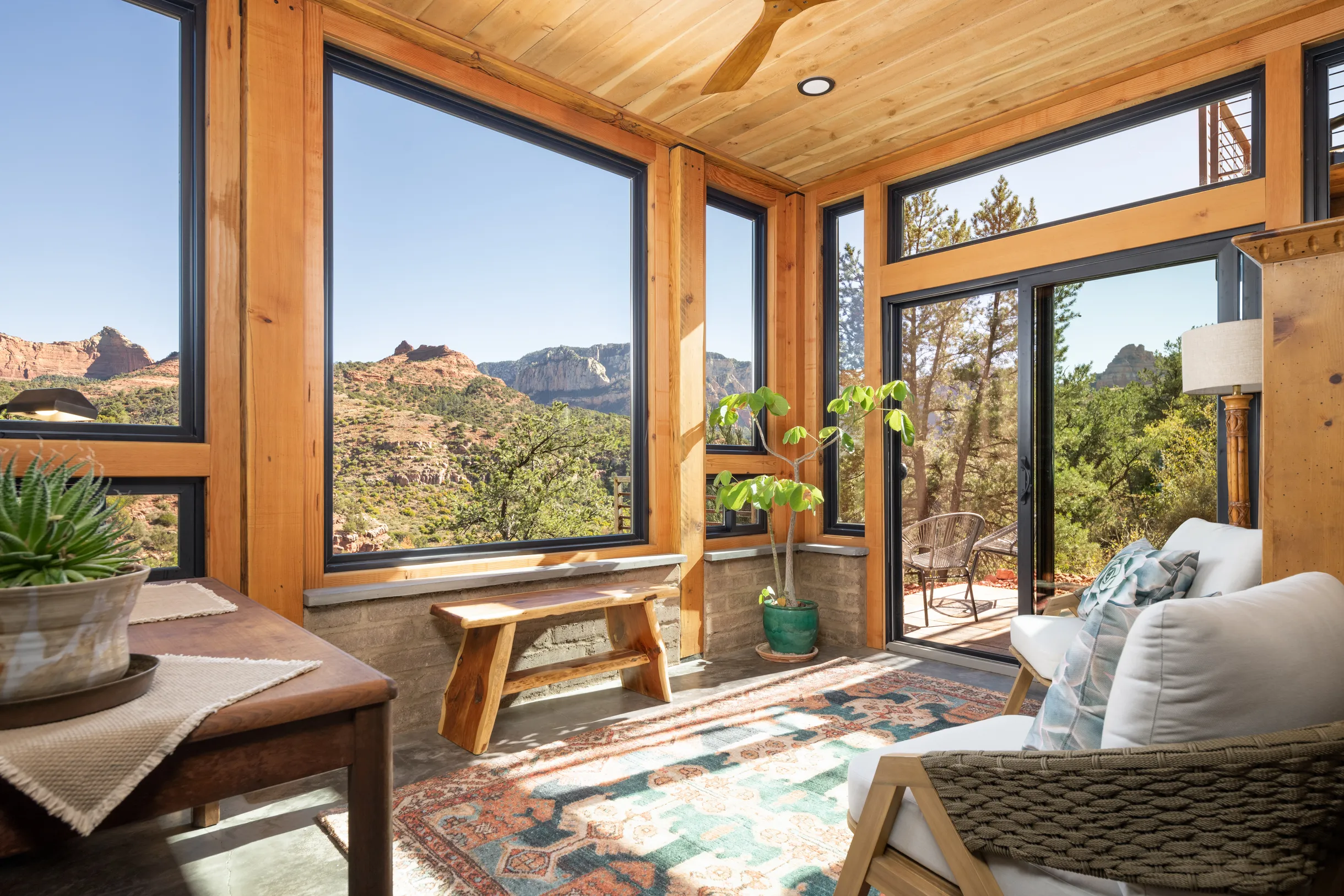 Uptown Architectural Retreat - Incredible Views, 3 Suites #16