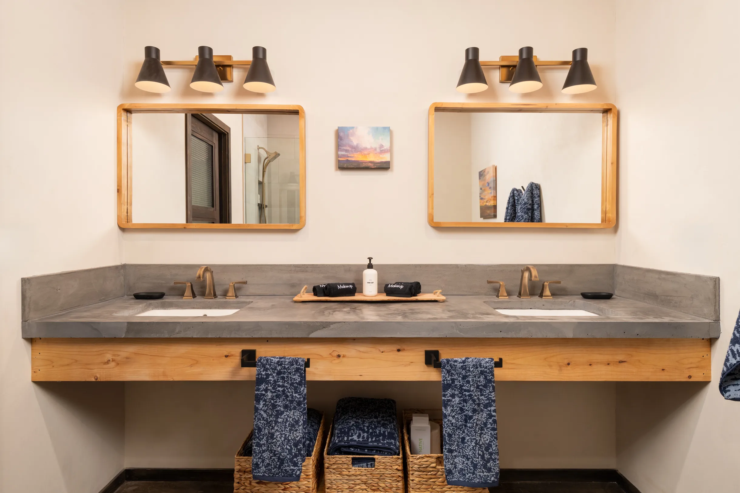 Uptown Architectural Retreat - Incredible Views, 3 Suites #17