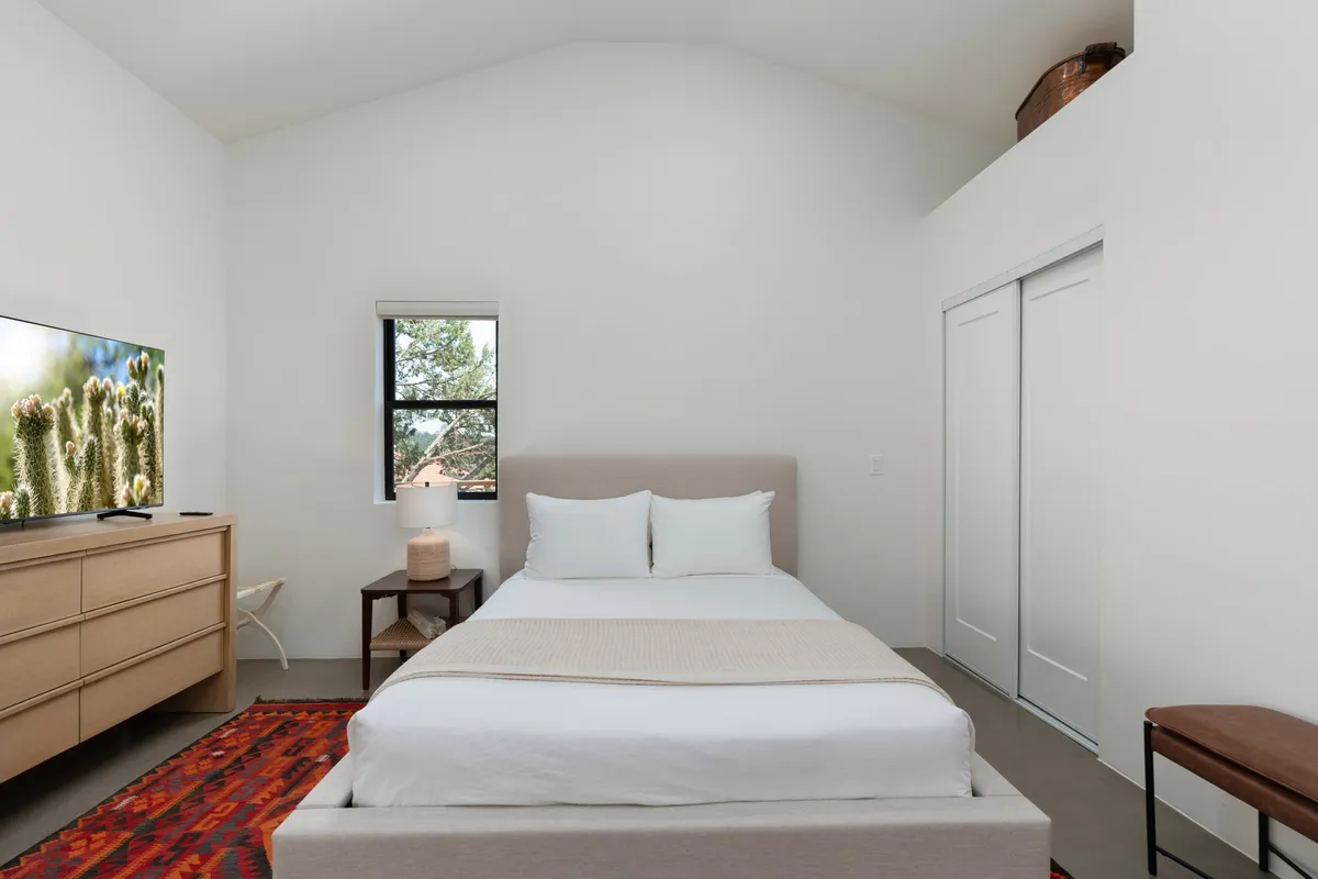 Cliffside Retreat, Hot Tub, Yoga, Views, River #31