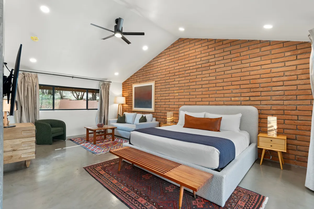 Cliffside Retreat, Hot Tub, Yoga, Views, River #55