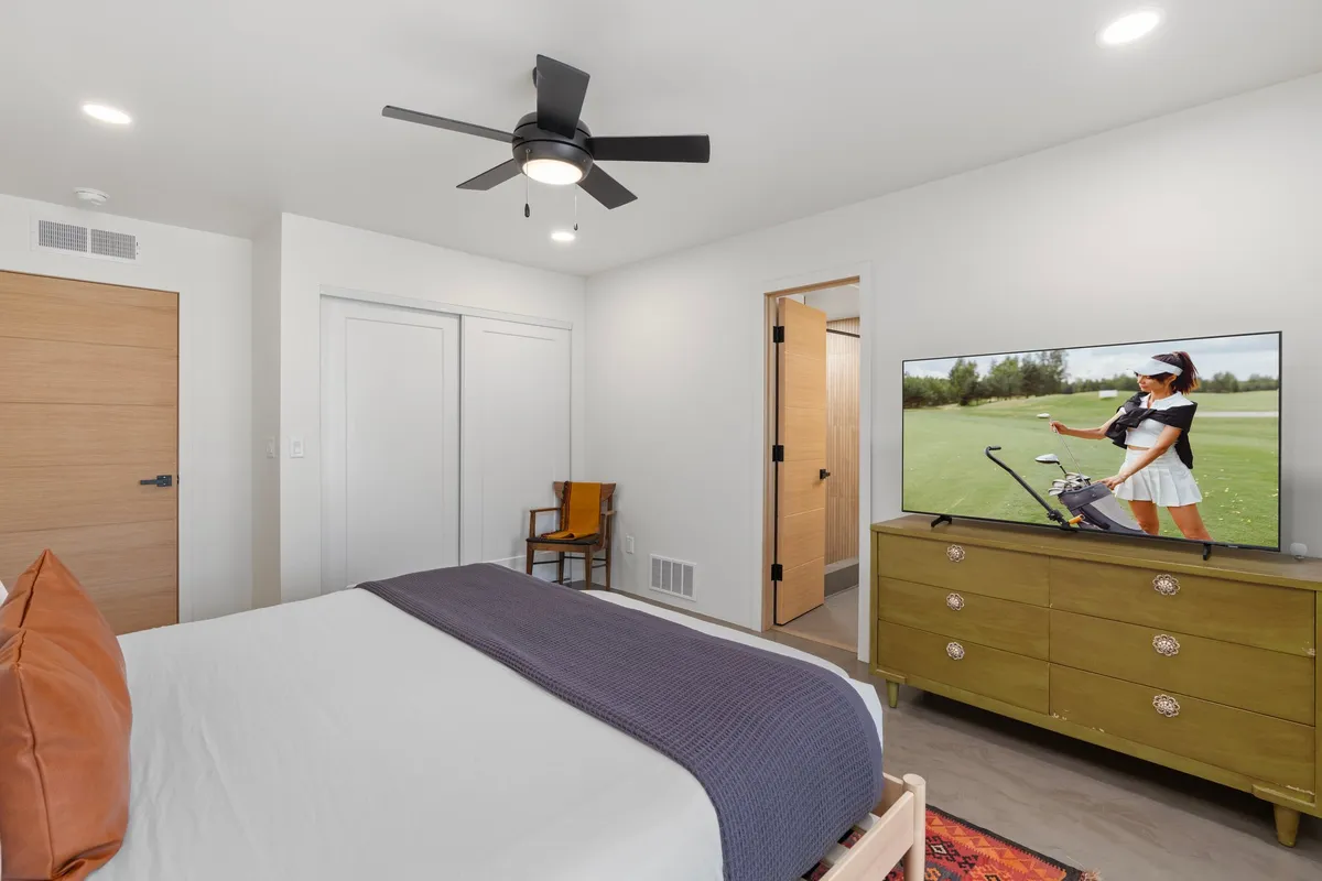 Cliffside Retreat, Hot Tub, Yoga, Views, River #46