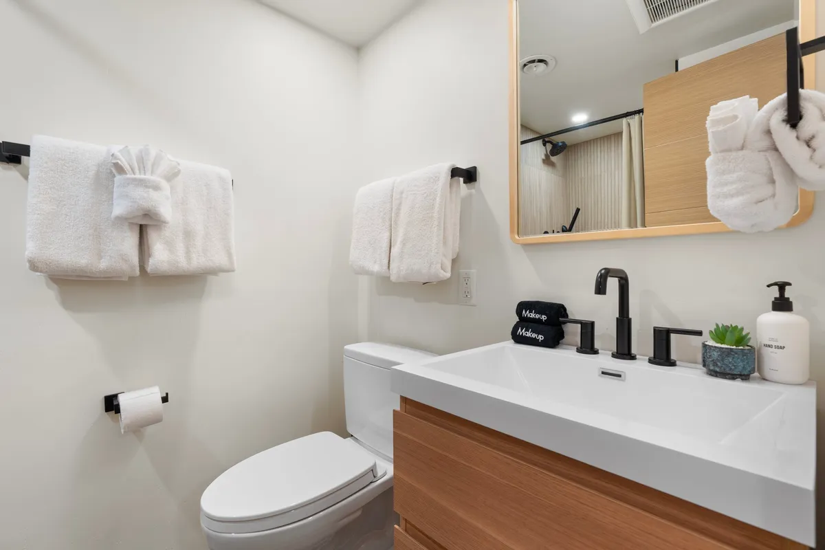 Cliffside Retreat, Hot Tub, Yoga, Views, River #20