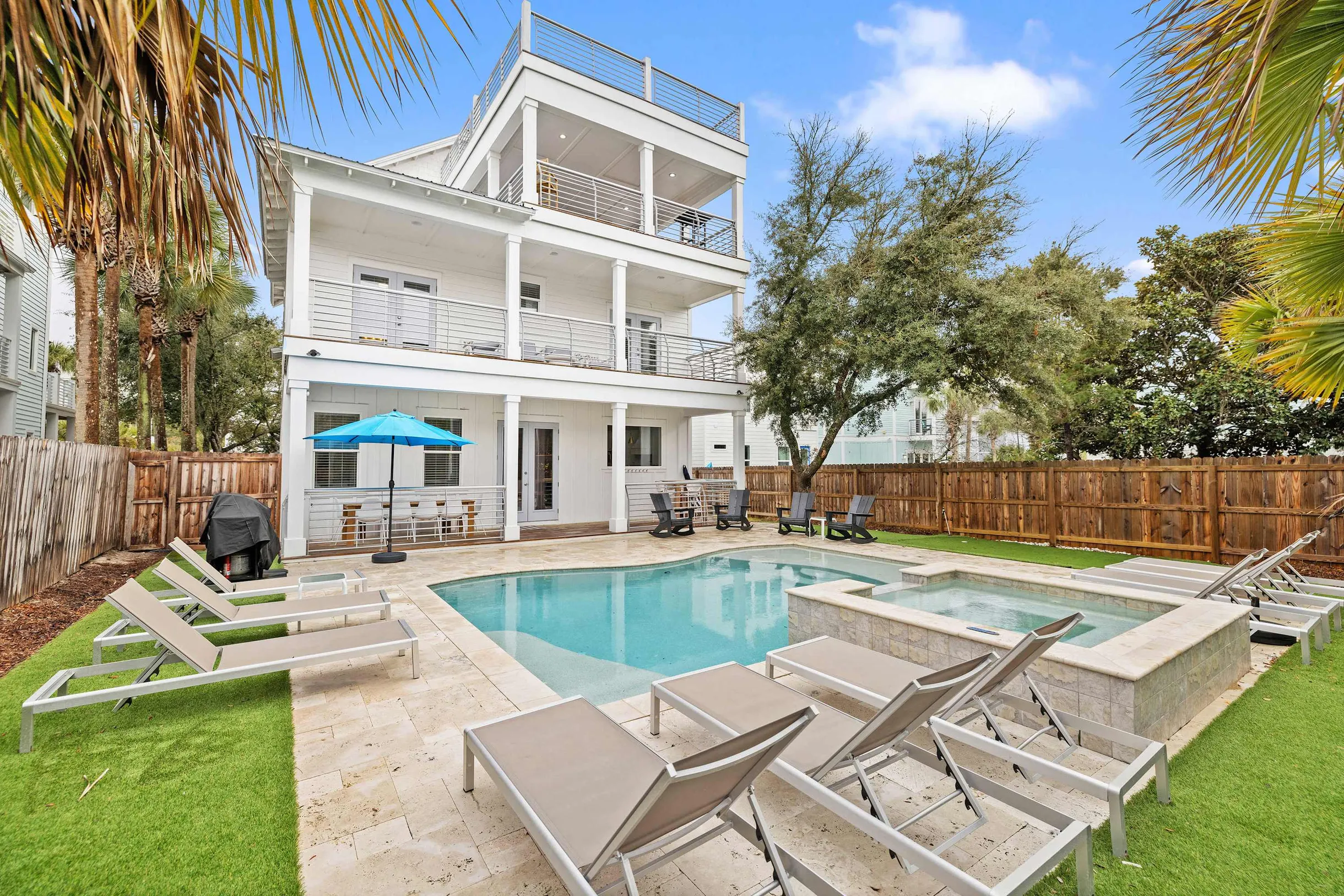 Wander Destin Escape