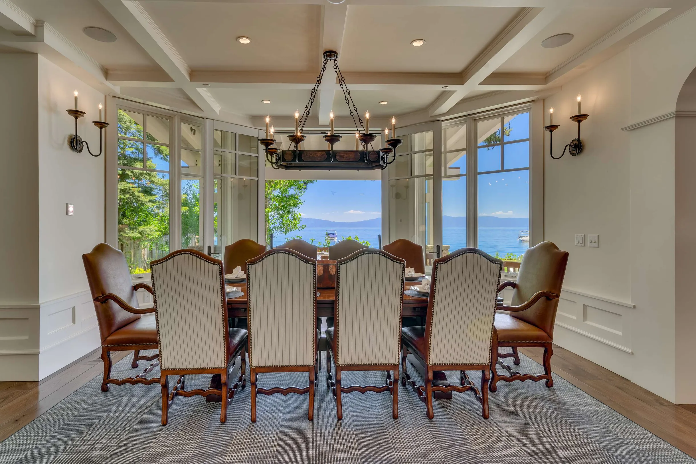 Wander Homewood Lakefront #12