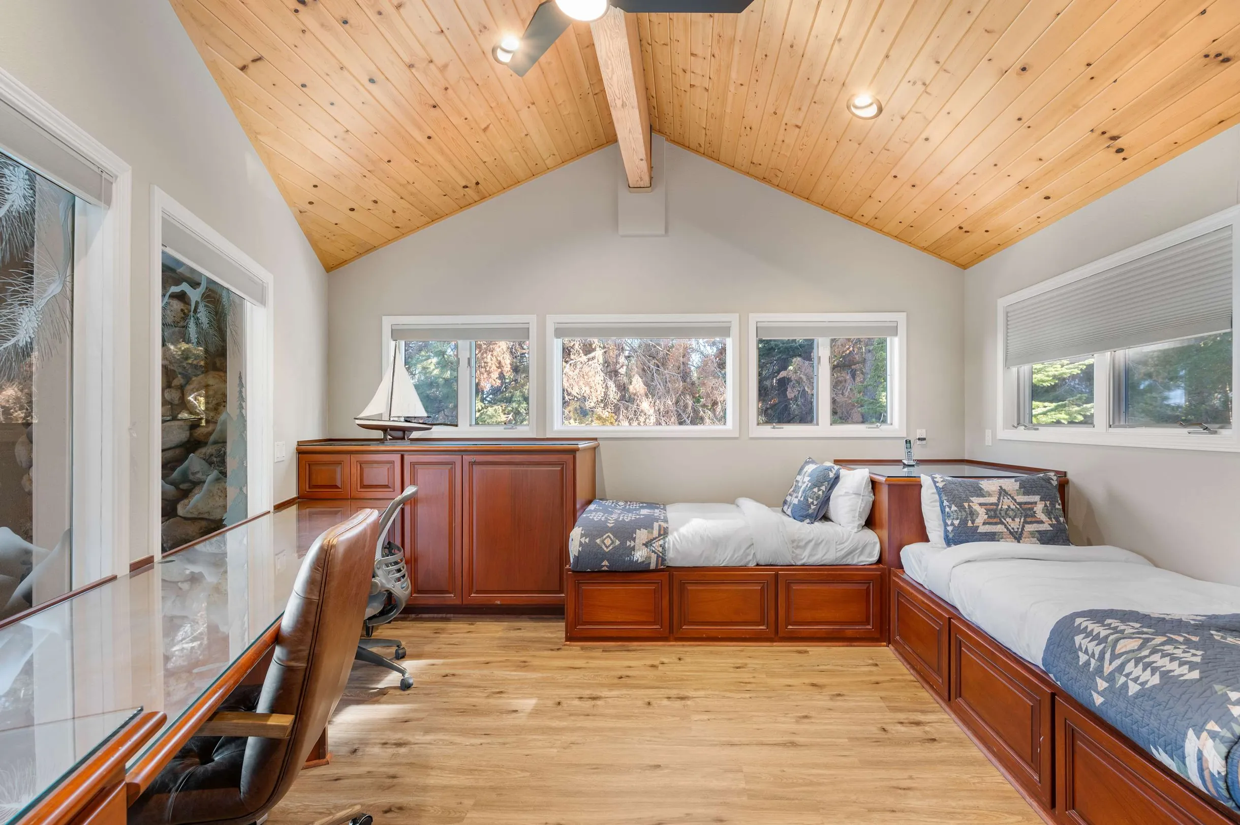 Wander Lake Tahoe Vista #15