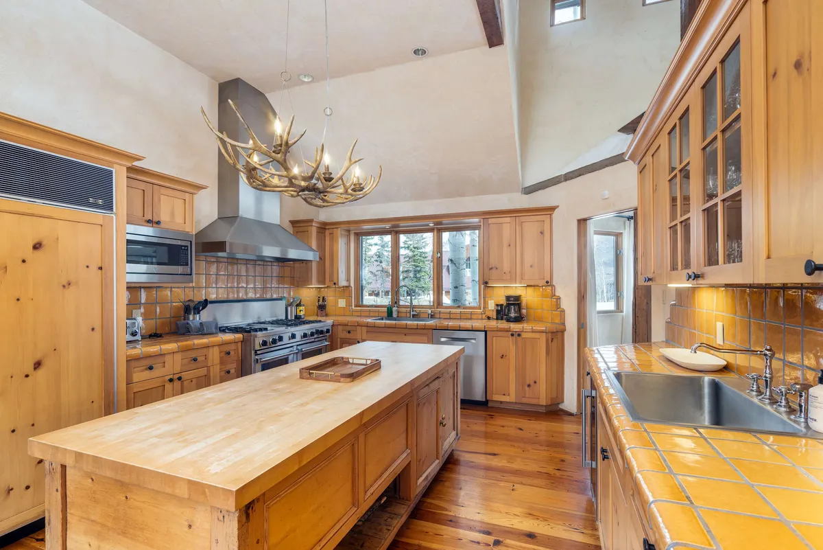 Wander Telluride Slopes