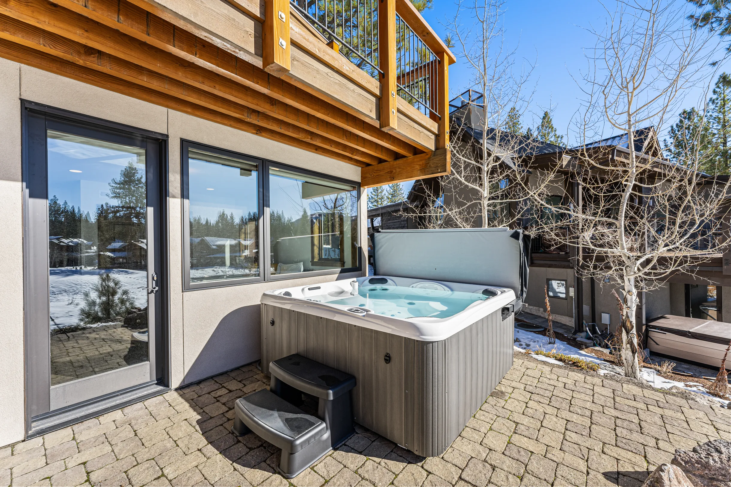 Ski Resort Views, Hot Tub & Golf Course #10