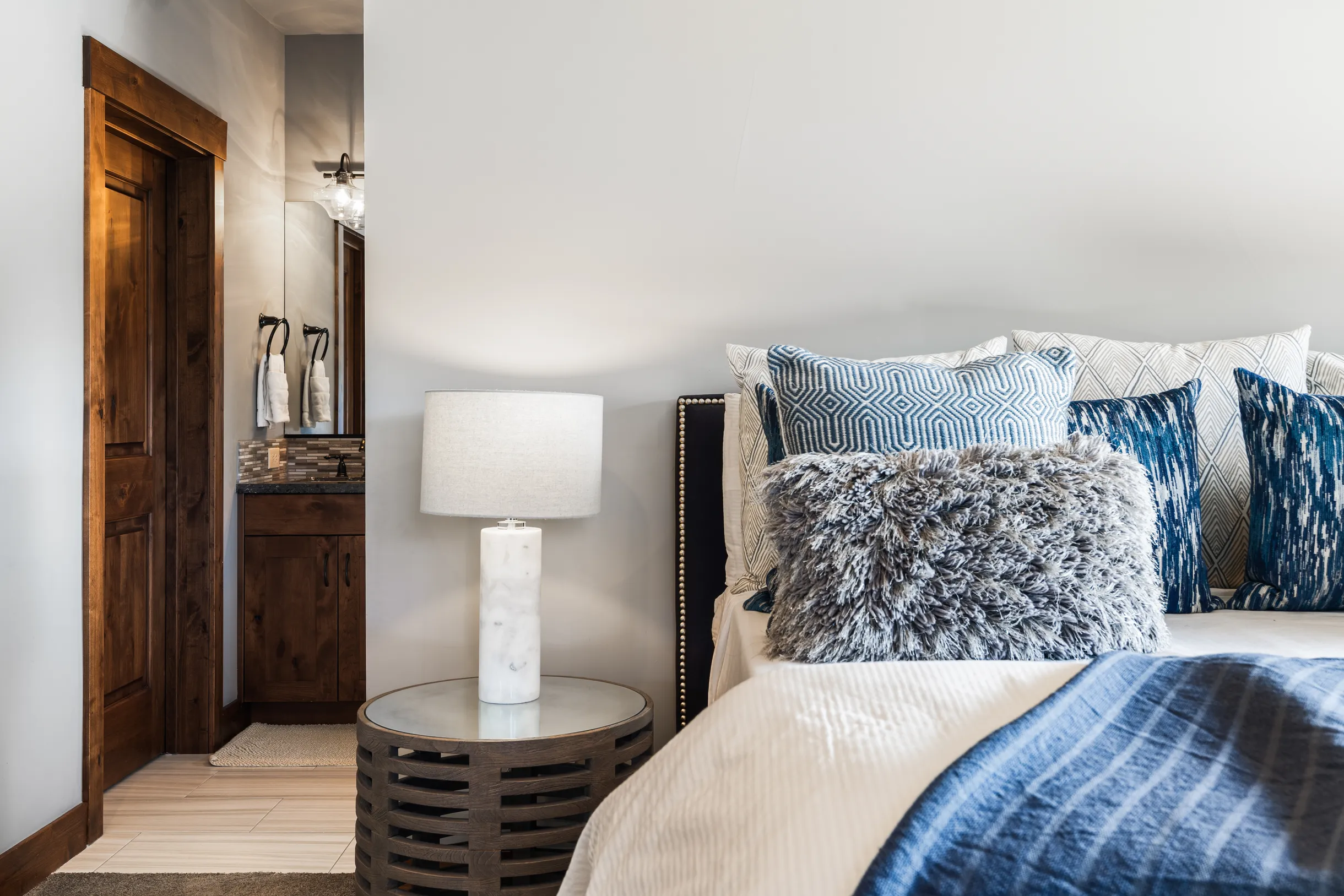 Modern Townhome with 3 King Suites, Near Northstar #37