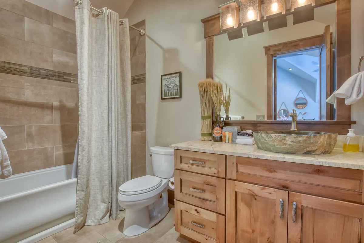 Wander Breckenridge Shock Hill #80