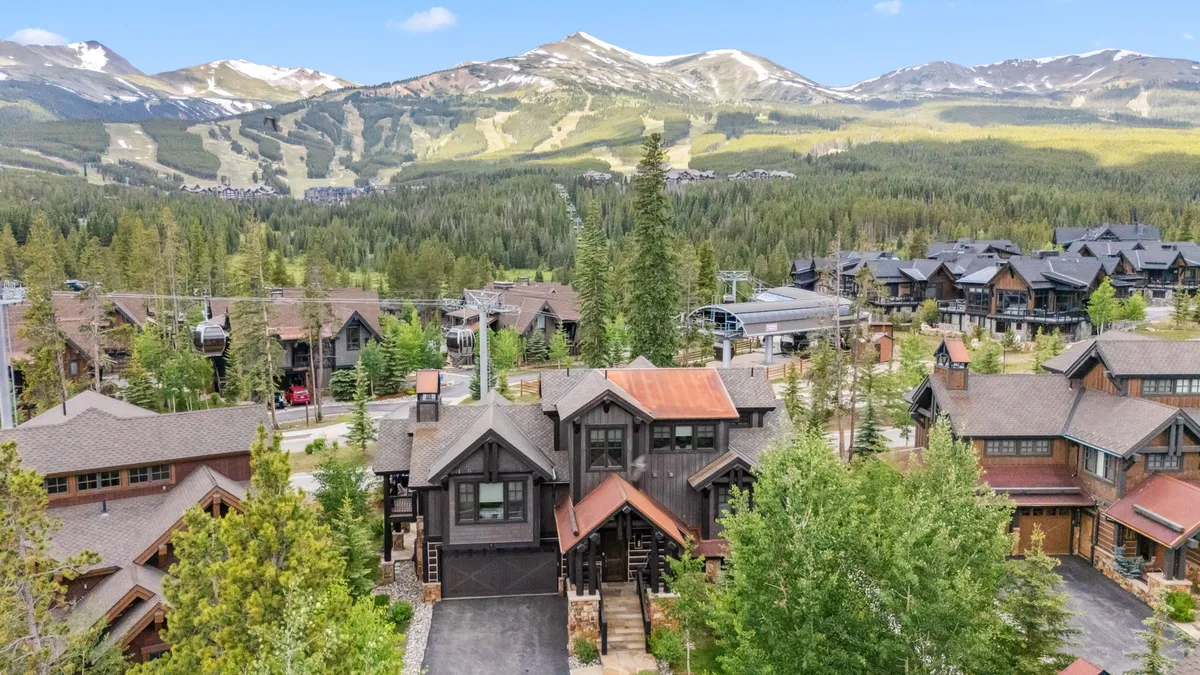 Wander Breckenridge Shock Hill #73