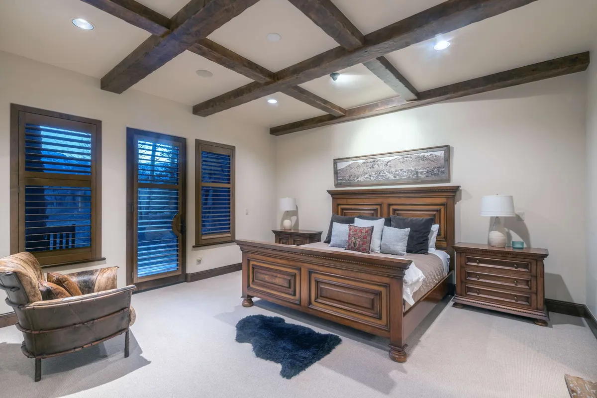 Bedroom image