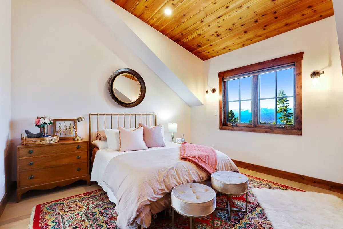 Bedroom 3 image